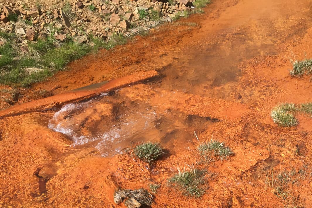 River turned orange after spill
