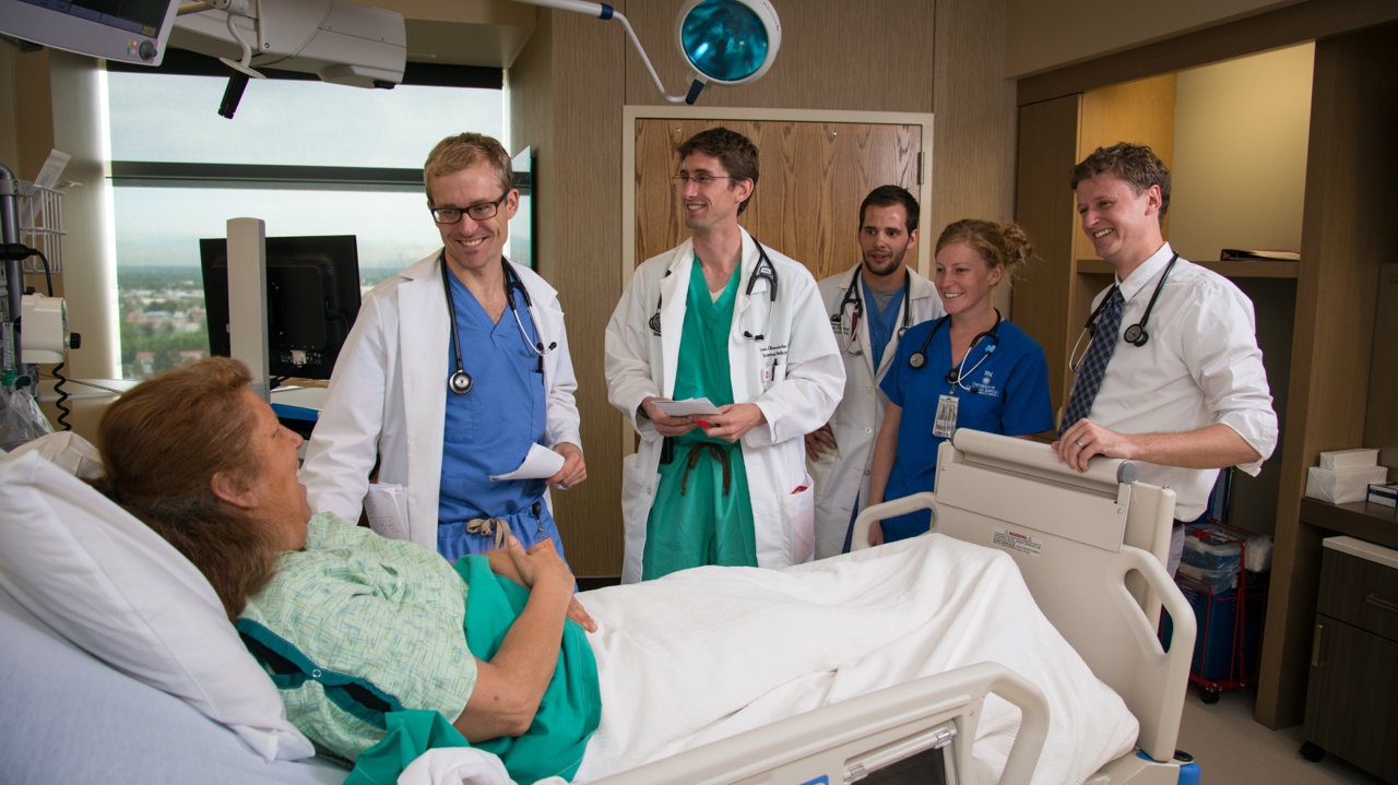 Photo: University of Colorado Hospital doctors on rounds