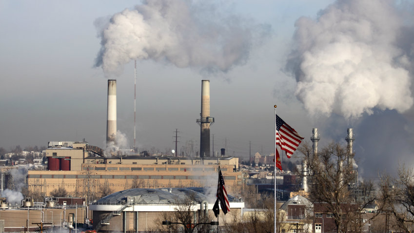 Photo: Coal power plant Littleton (iStock)