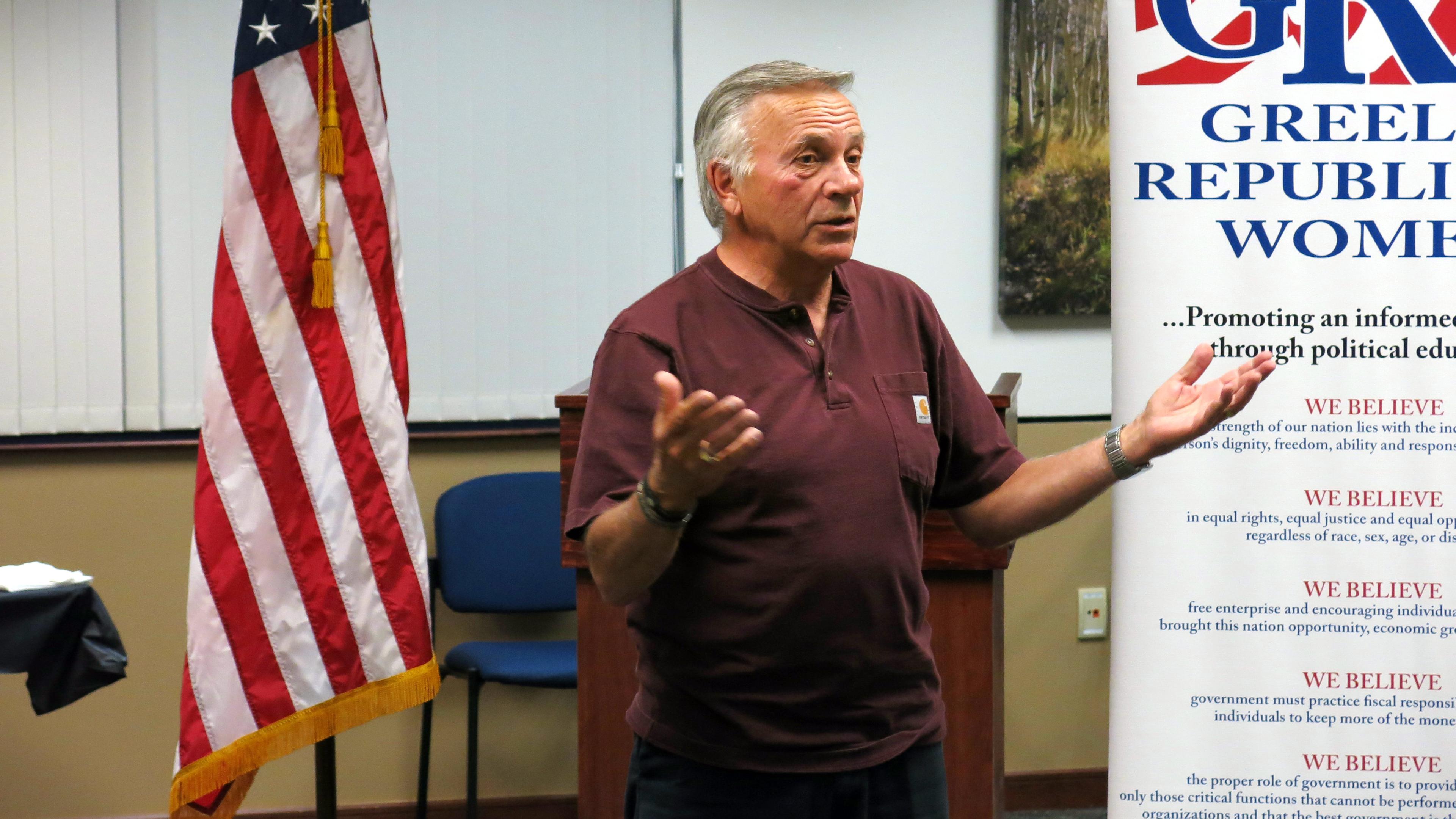 PHOTO: Tancredo campaigns for governor