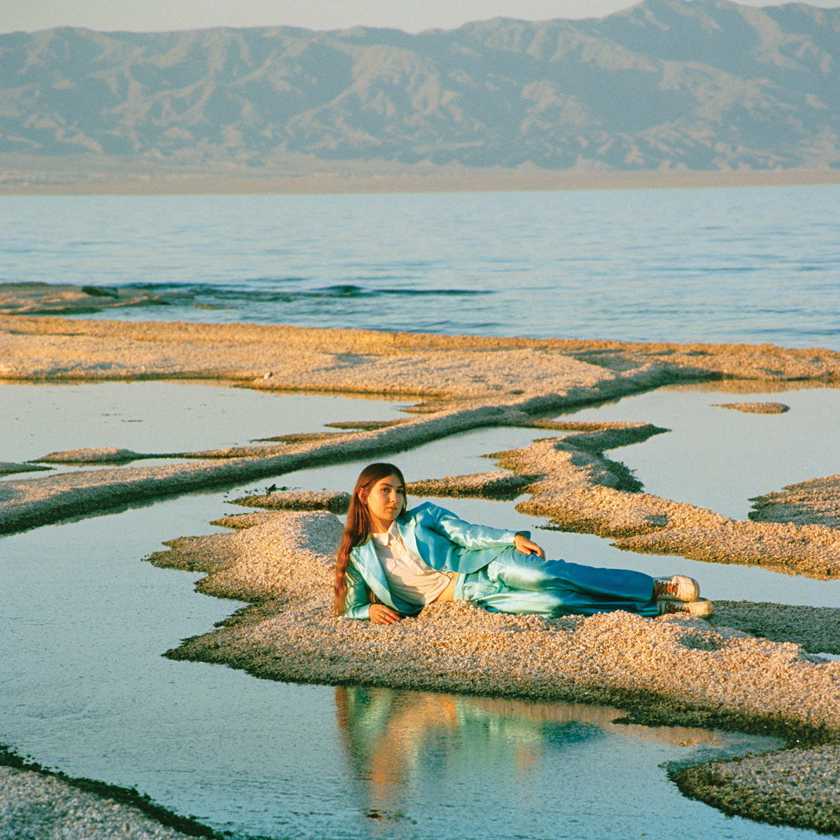 Photo: Weyes Blood, &#039;Front Row Seat To Planet Earth&#039;