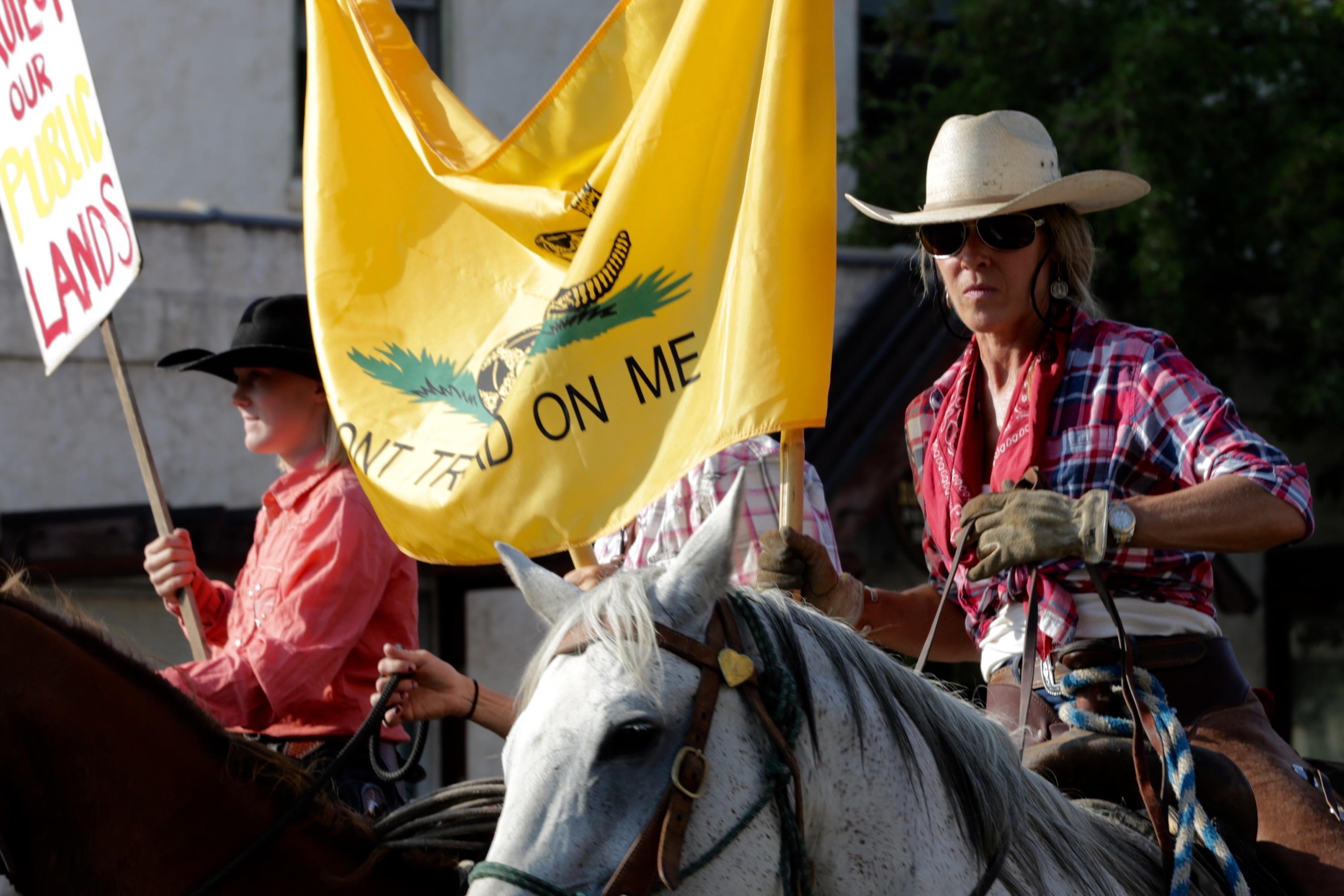 Photo: Steamboat Zinke Protest 2 (HV)