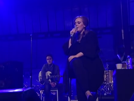 Photo: Adele performs live thumbnail