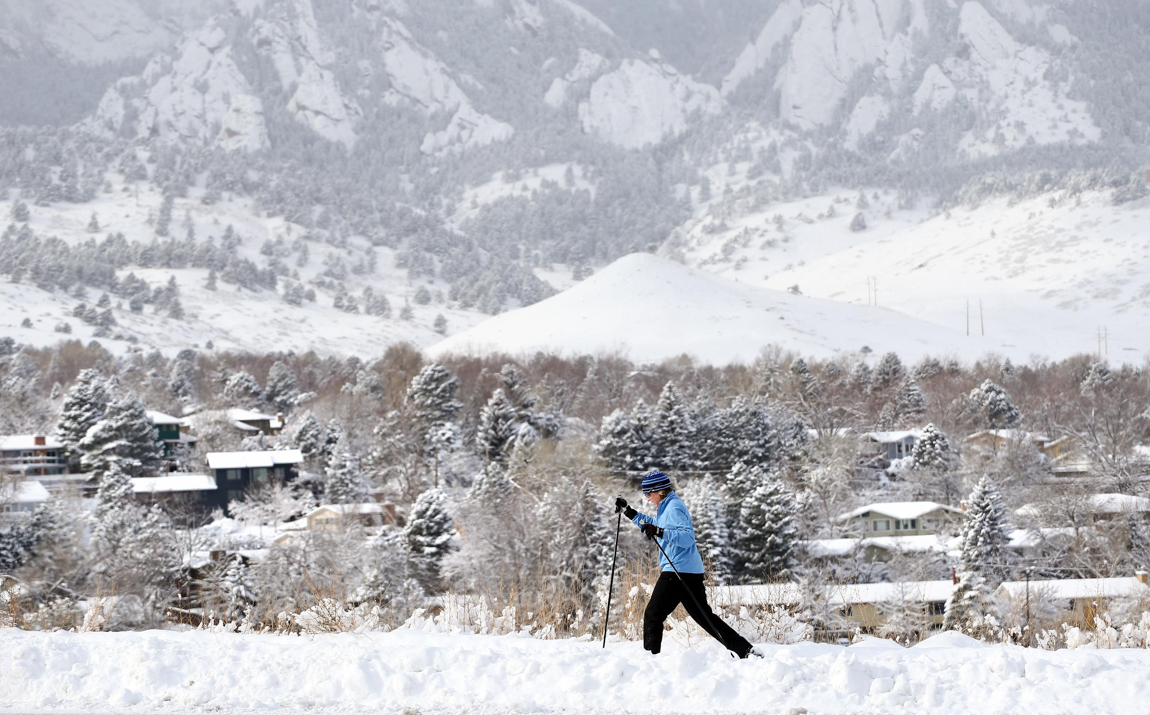 Photo: Cross country skiing in Boulder (AP Photo)