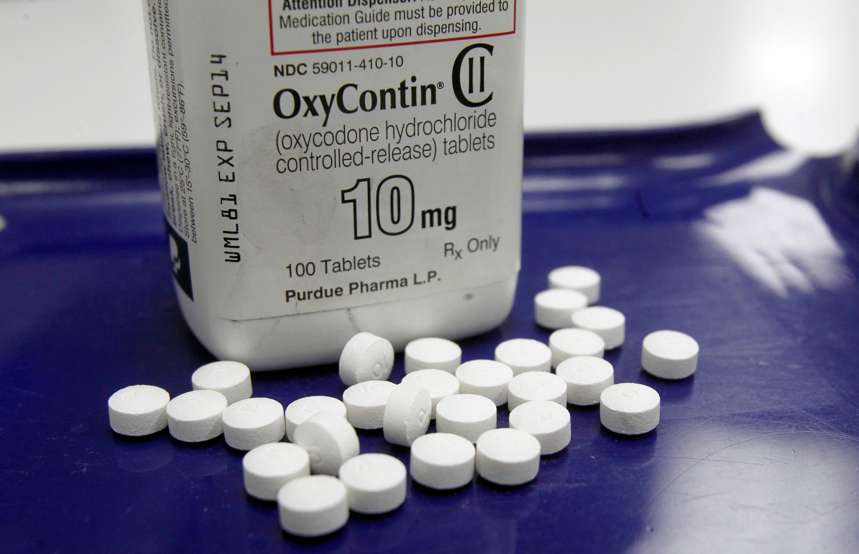 Photo: OxyContin pill bottle