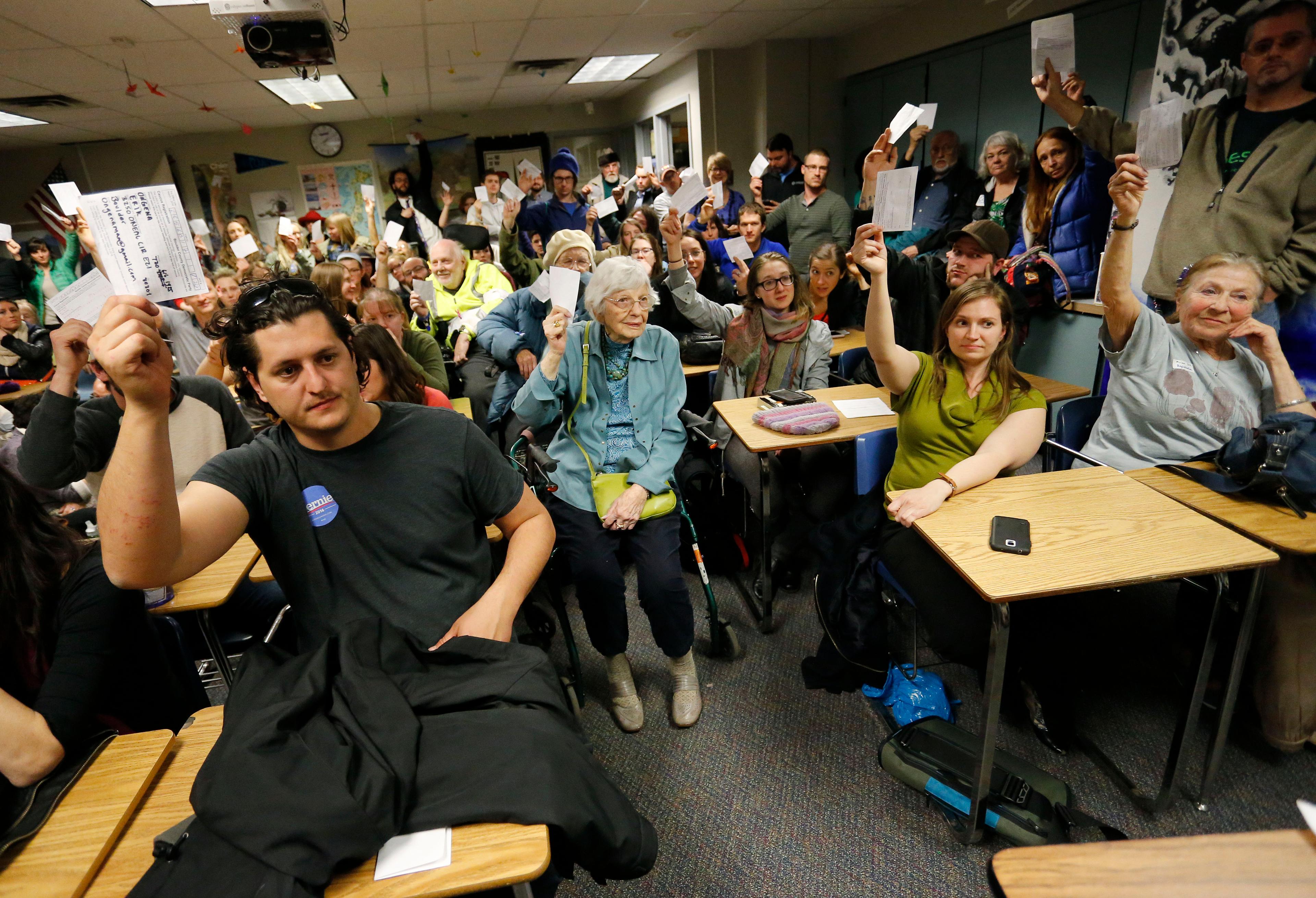 Photo: Democratic Caucus in Boulder March 2016 (AP Photo)