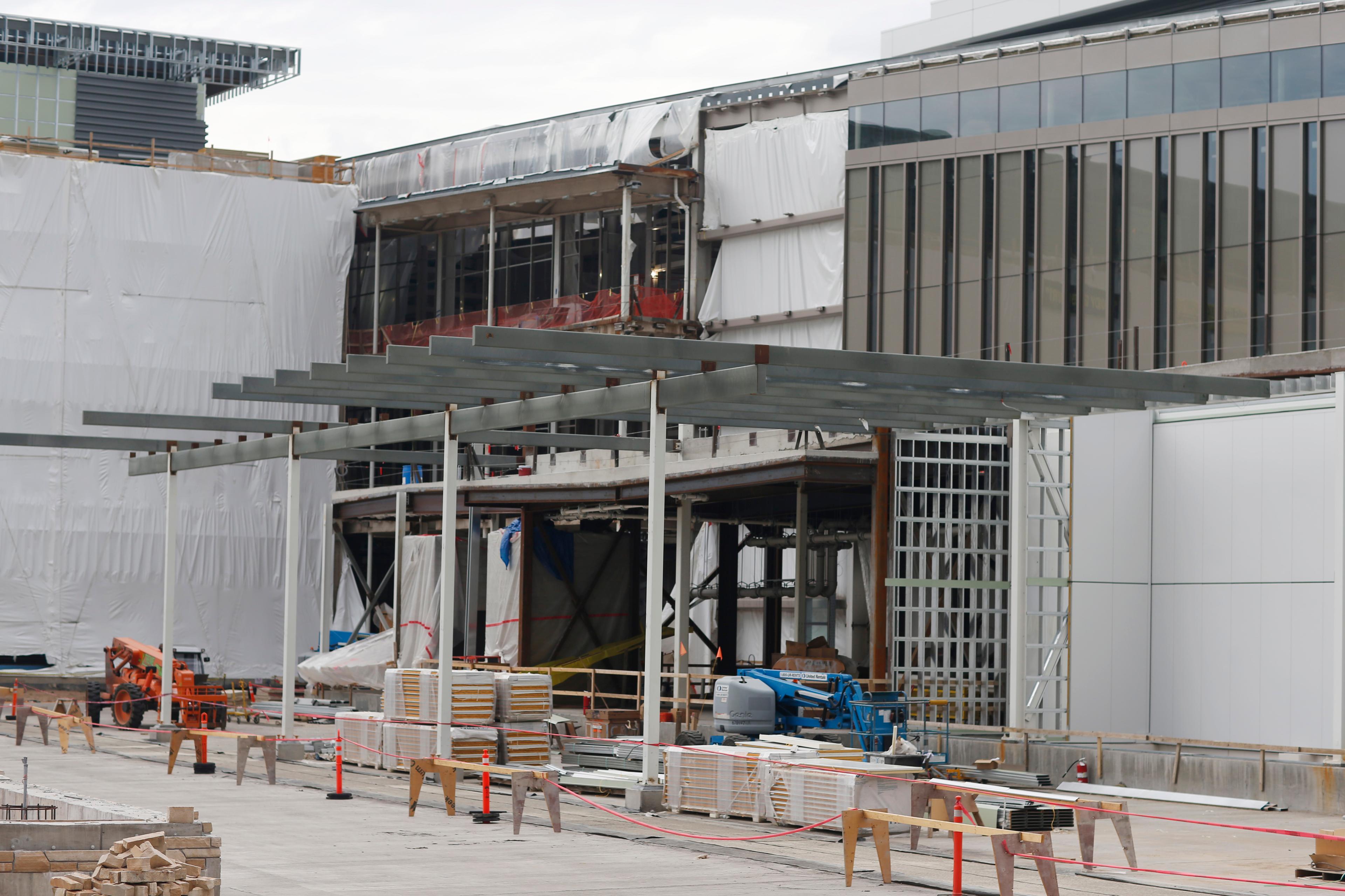 Photo: VA hospital in Aurora, July 2015 (AP Photo)