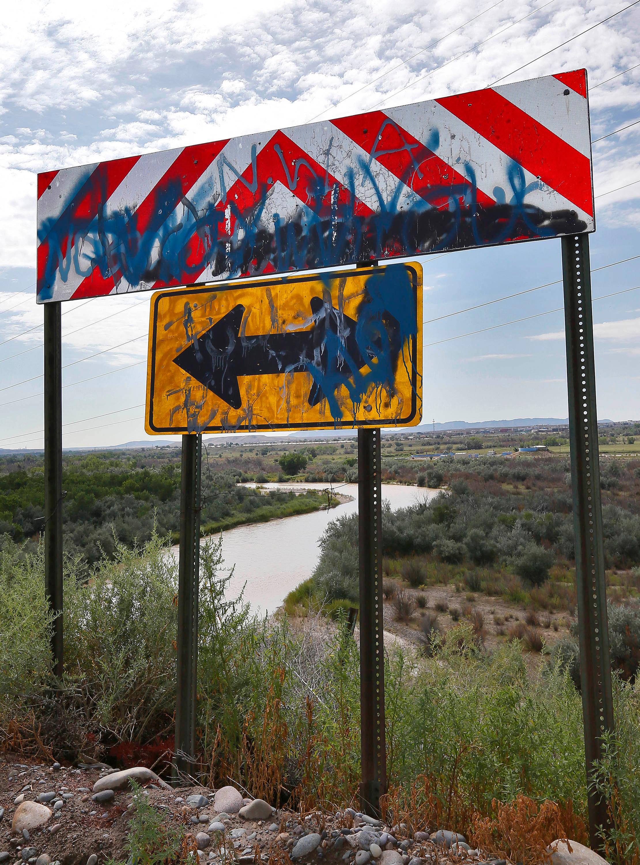 Photo: San Juan River, NM Gold King Mine (AP Photo)