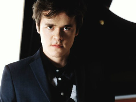 Photo: Pianist Benjamin Grosvenor