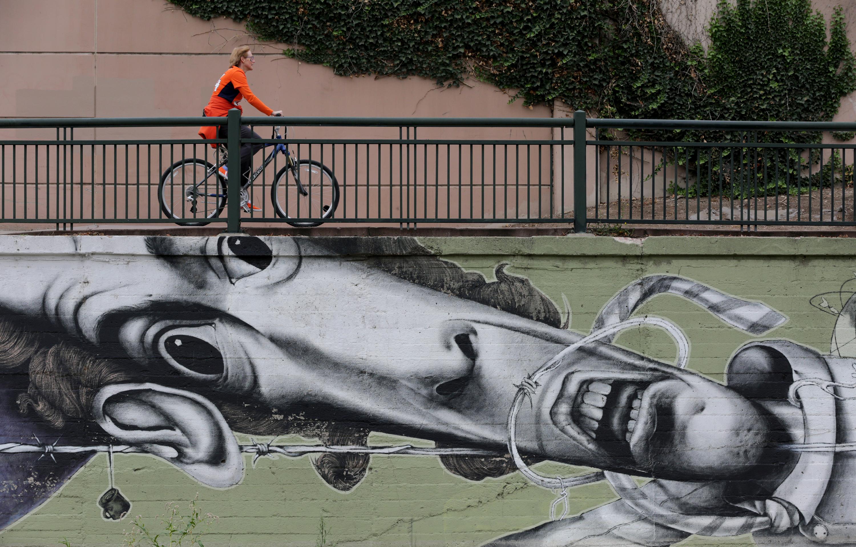 Photo: Denver Bike Paths, Cheery Creek, Public Art (HV)