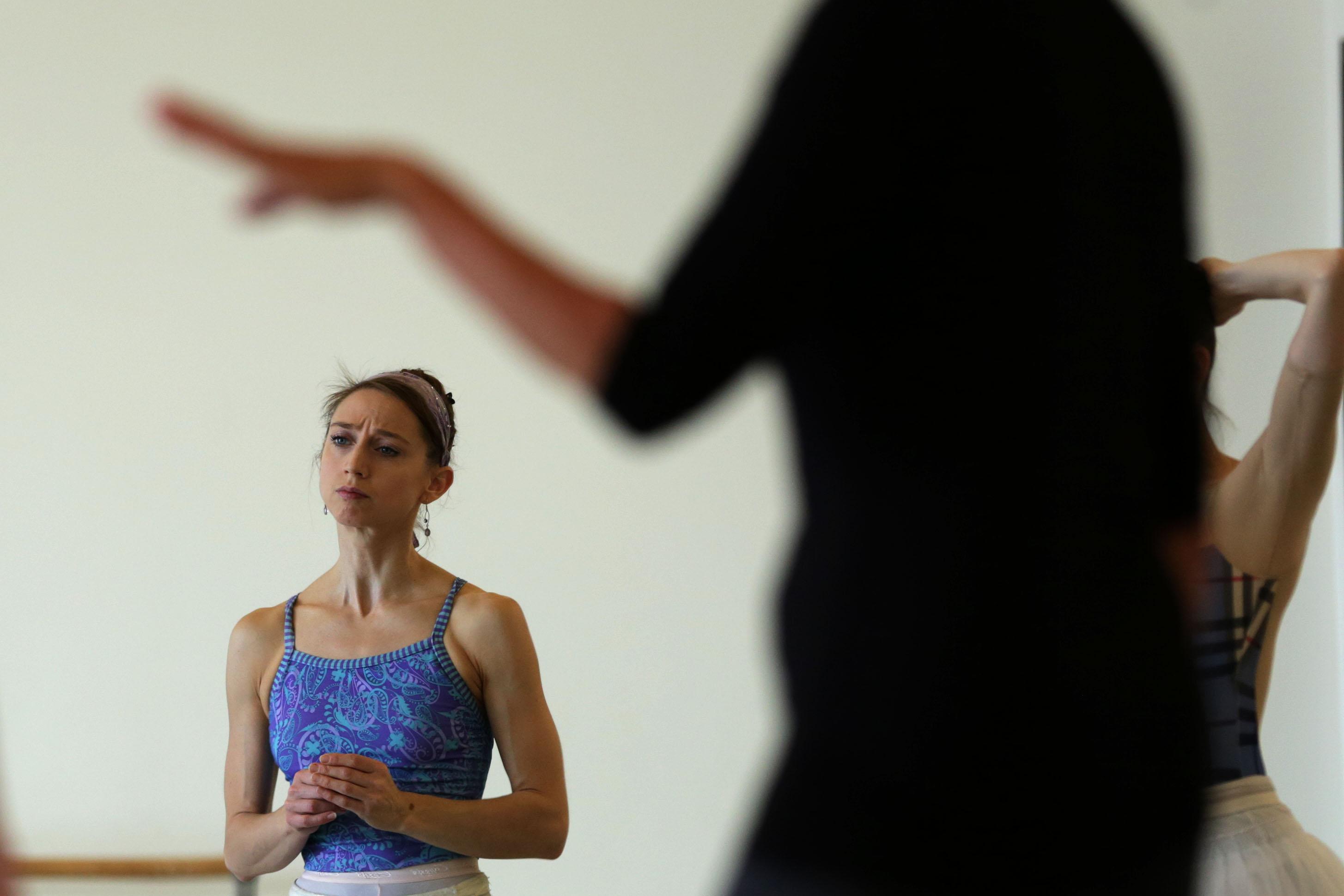 Photo: Colorado Ballet Rehearsal 2 Sharon Wehner (HV)
