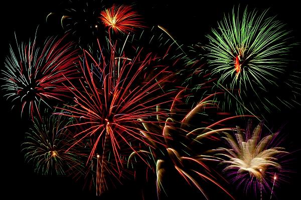 Photo: New Year&#039;s fireworks (stock)