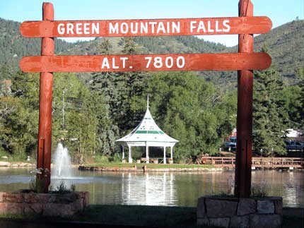 Photo: Green Mountain Falls town sign