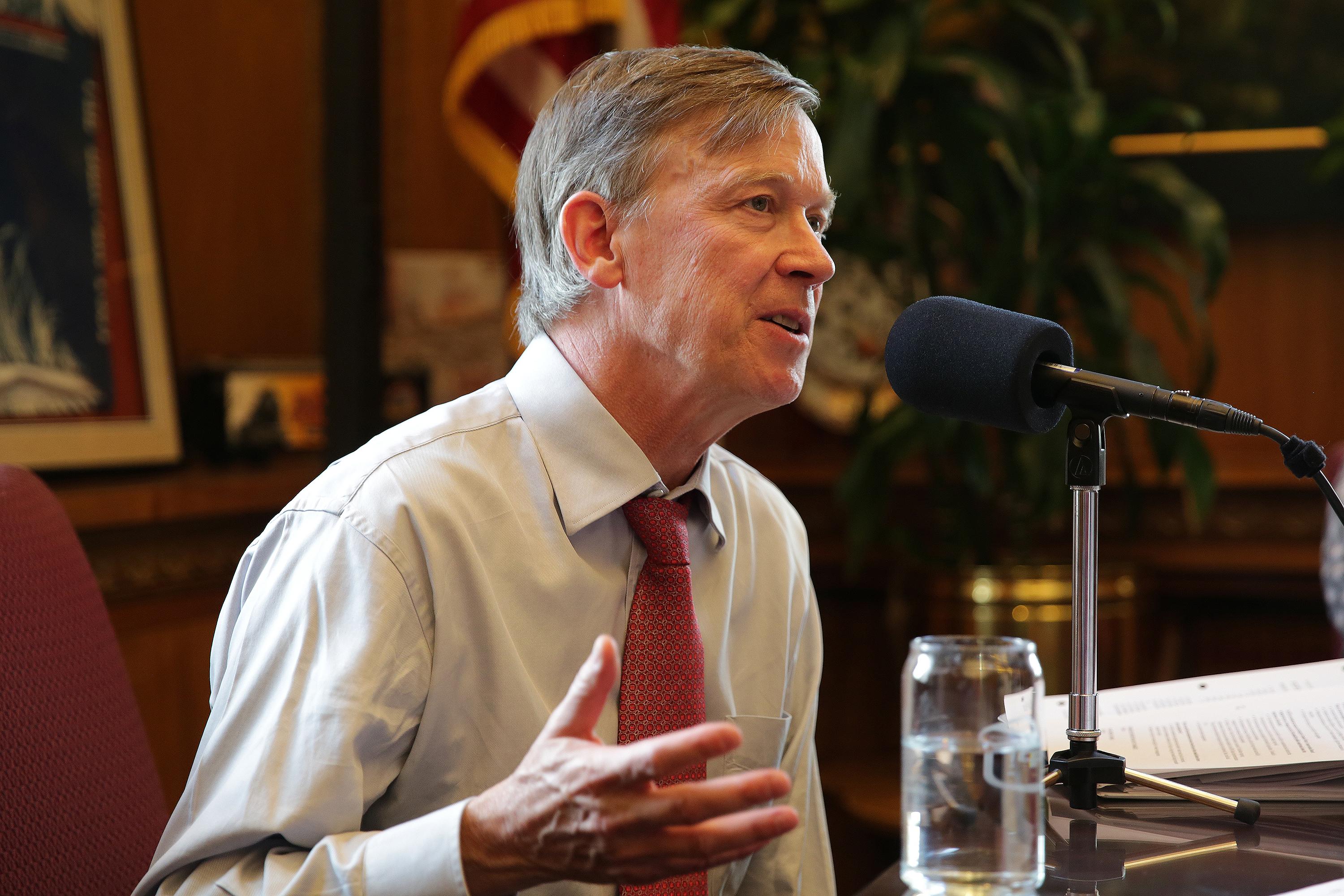 Photo: Hickenlooper On CM Jul 20 2015 Looking Right (HV)