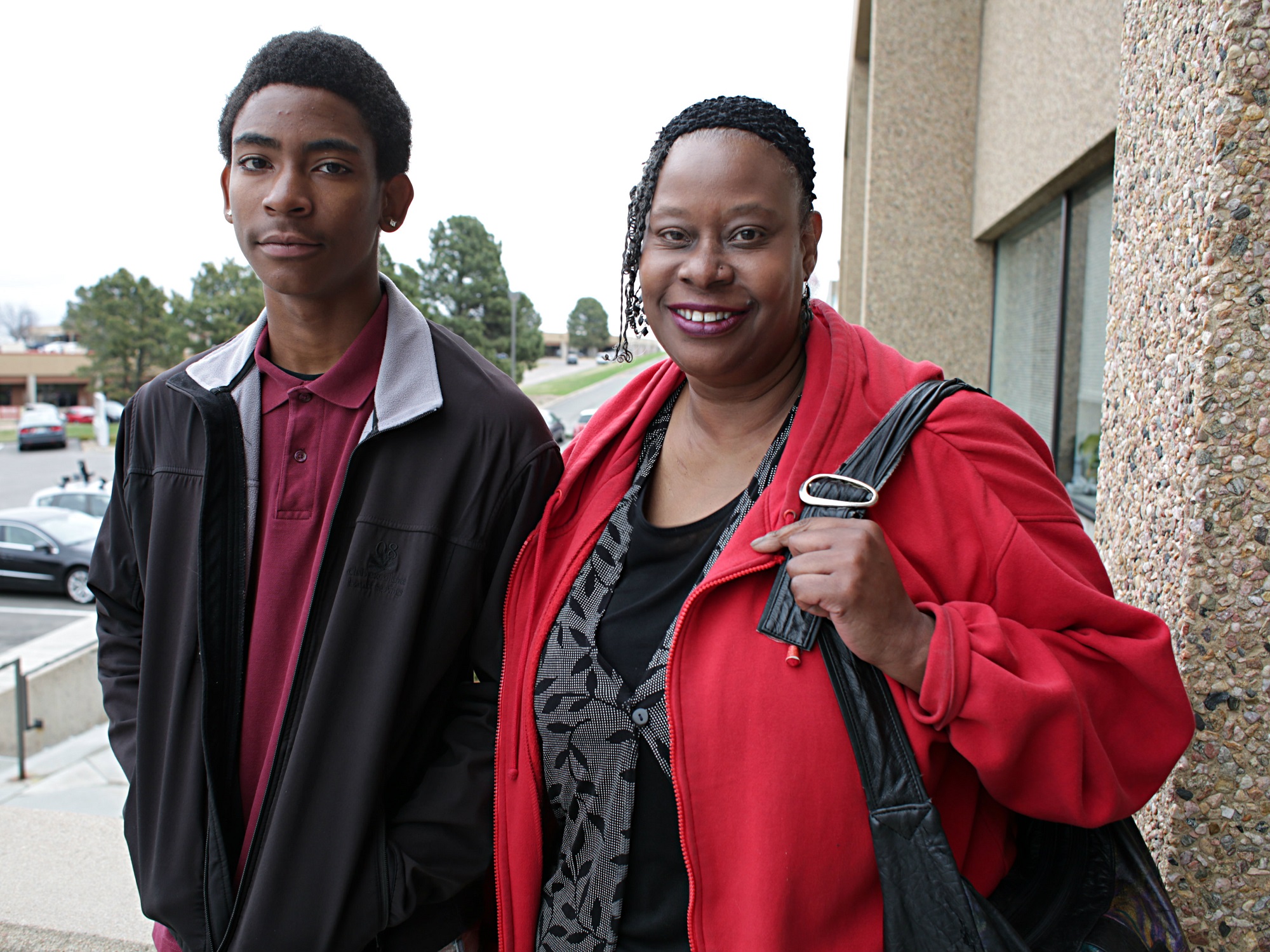 Photo: Gangs Latonia and son from Montbello