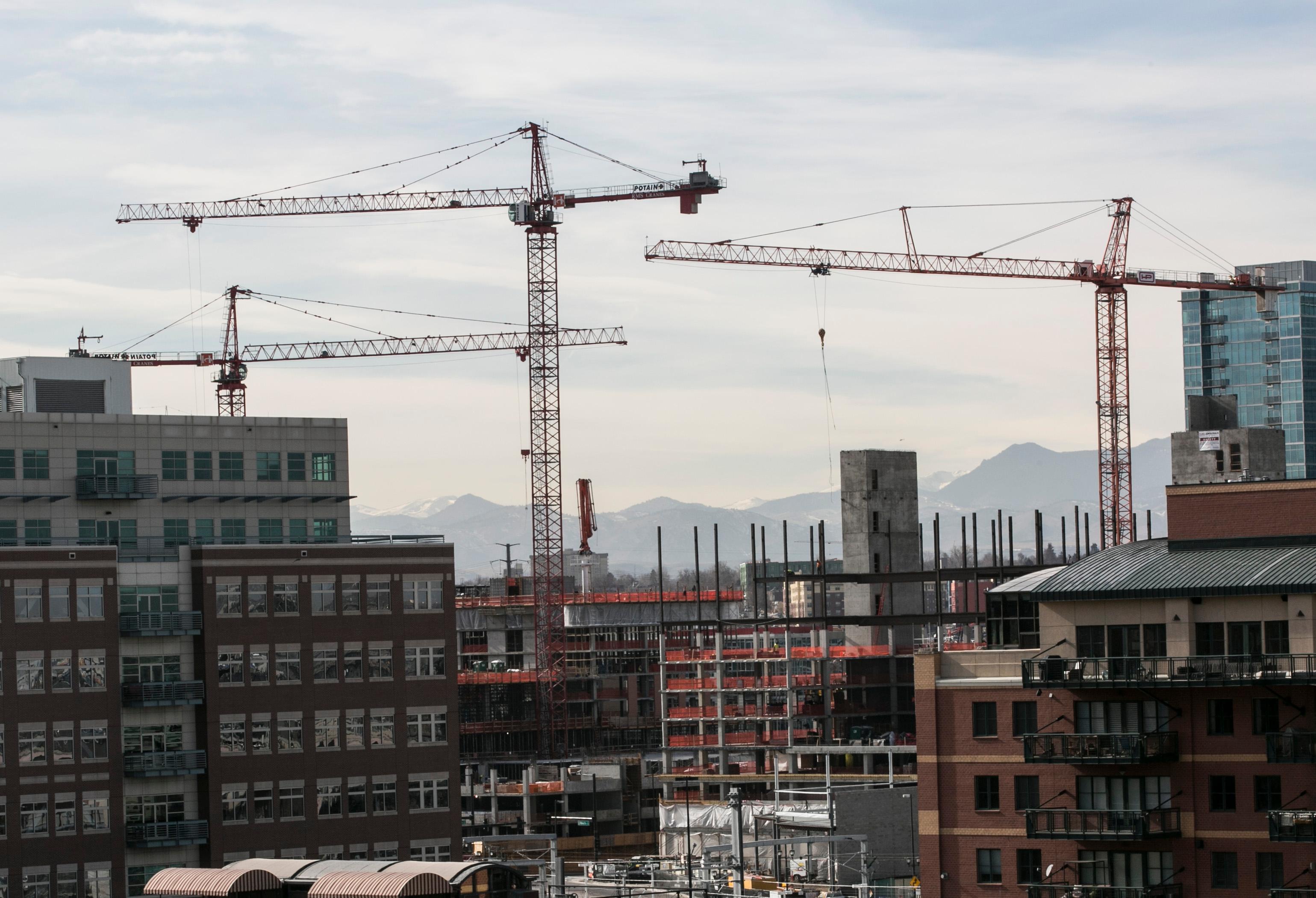 Clone of Photo: Construction cranes in LoDo, Feb. 2016 1: GDP 2018