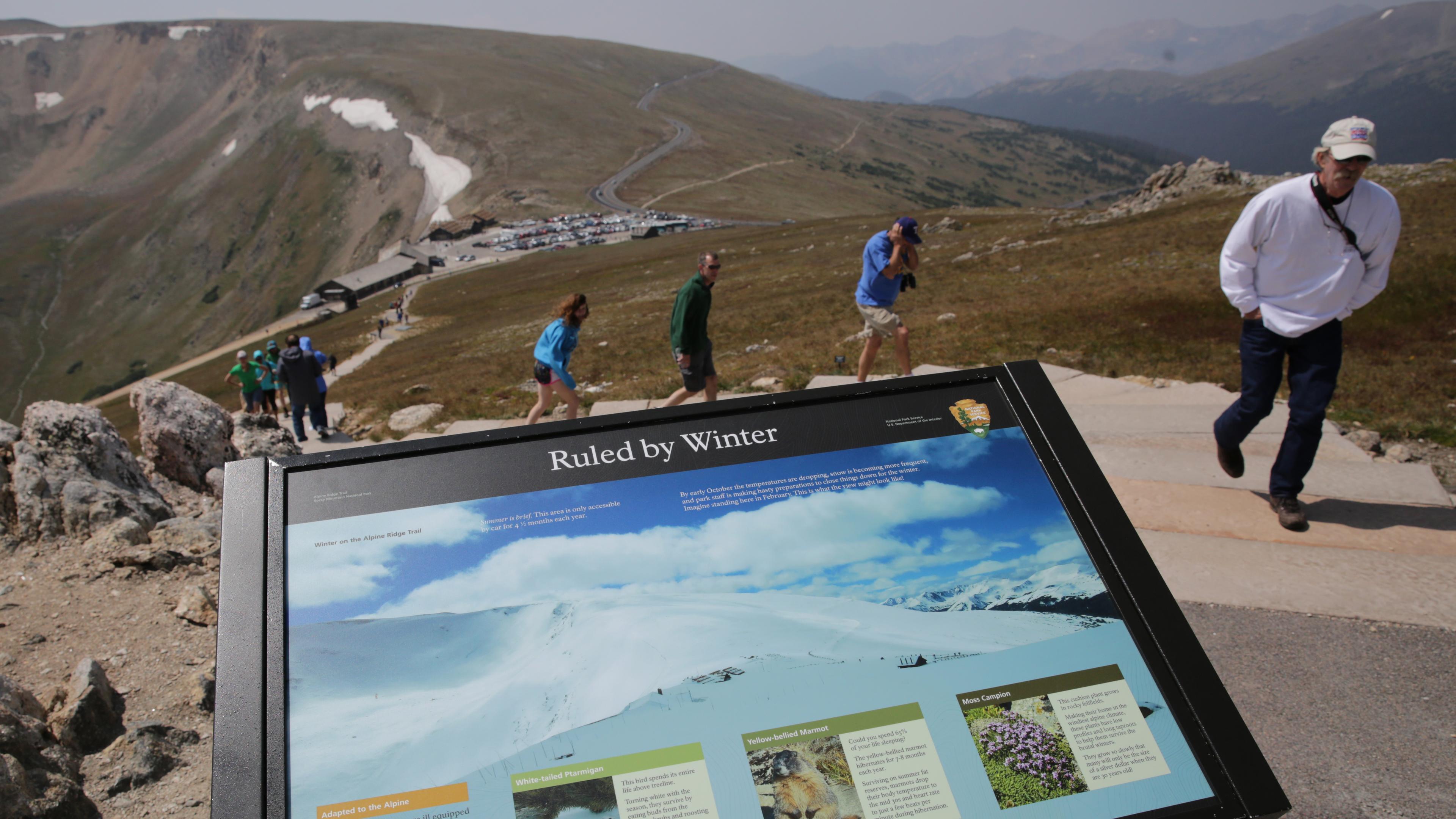 Photo: Crowded Rocky Mountain National Park, Above Visitor Center (HV)