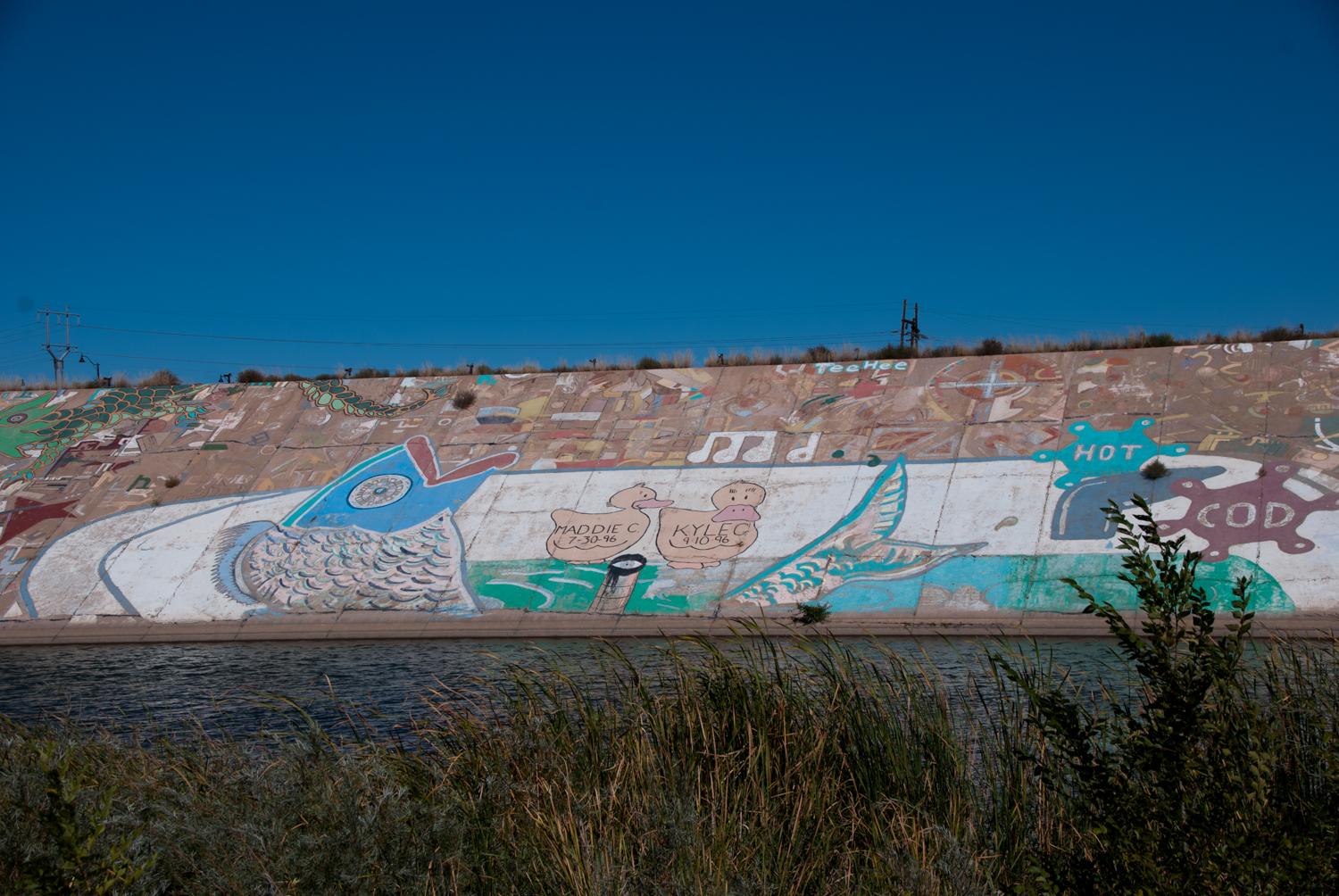 Photo: Pueblo Levee Mural Fish