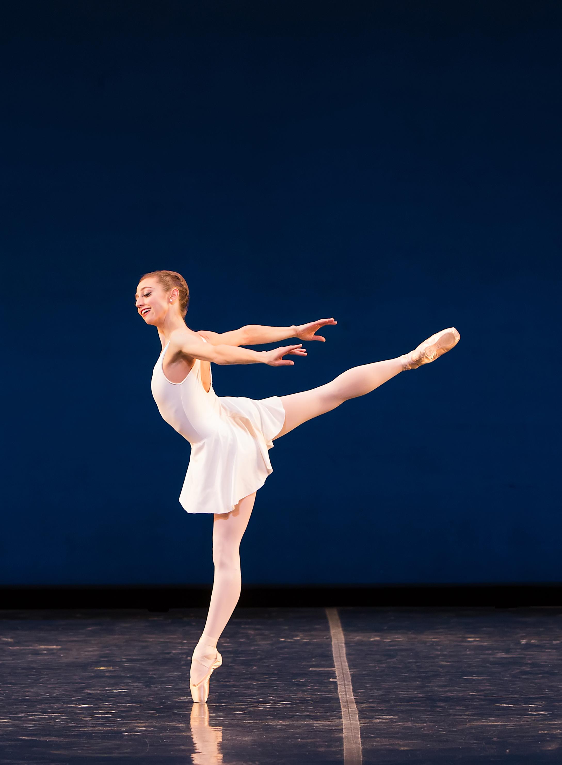 Photo: Colorado Ballet dancer Sharon Wehner in Concerto Barocco