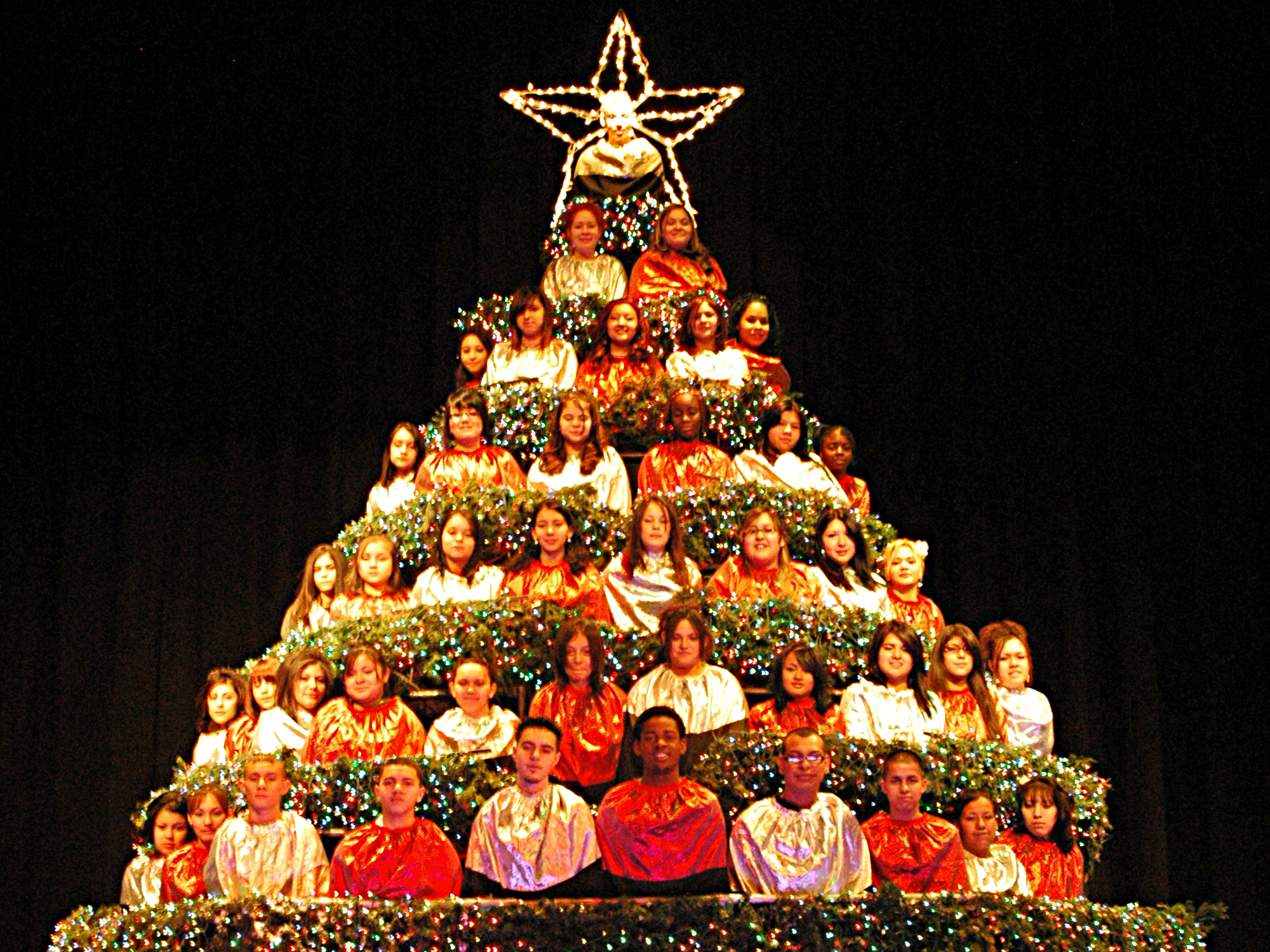 Photo: Singing Christmas Tree