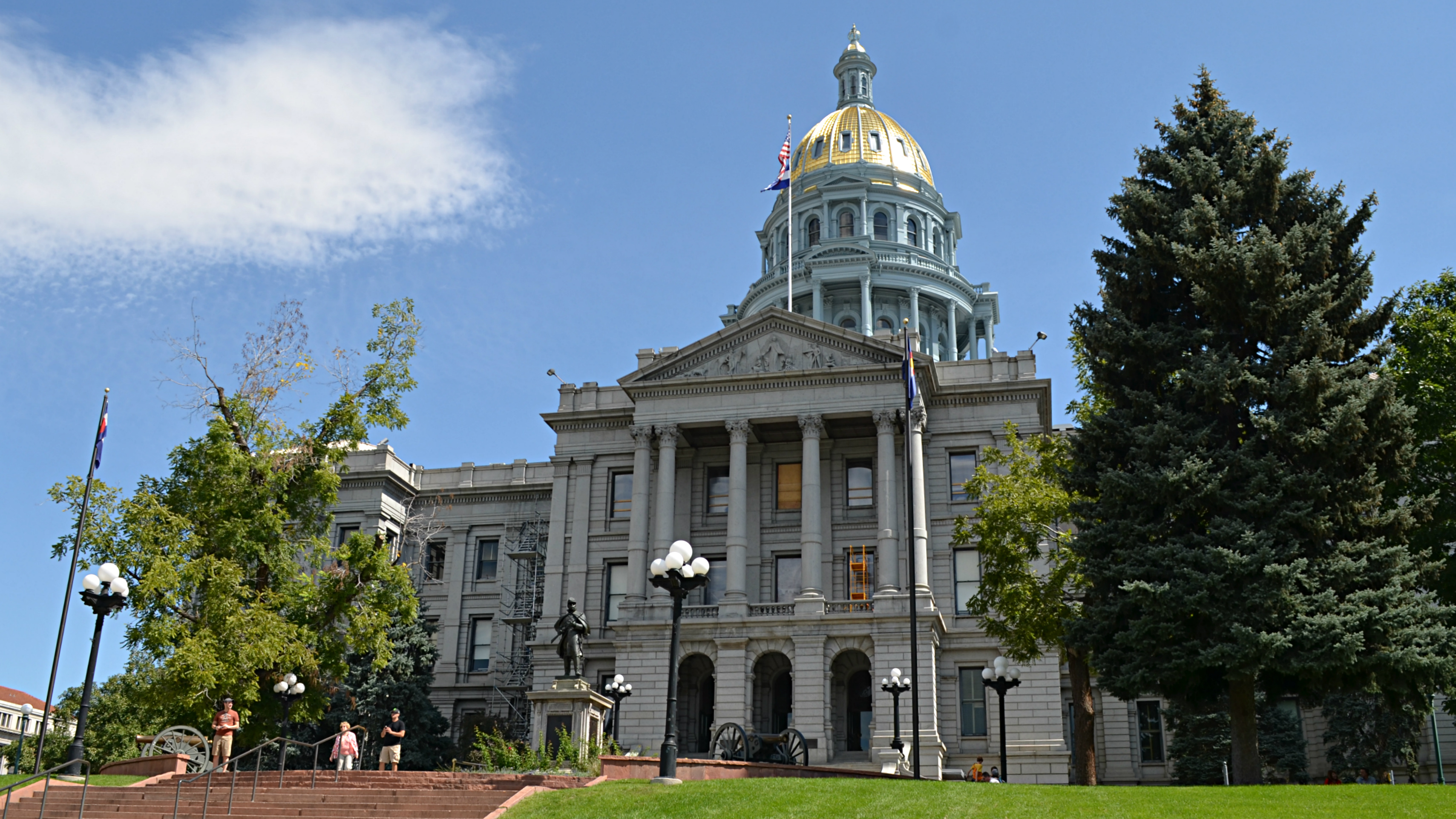 Photo: Colorado state Capitol building Sept 2014 b