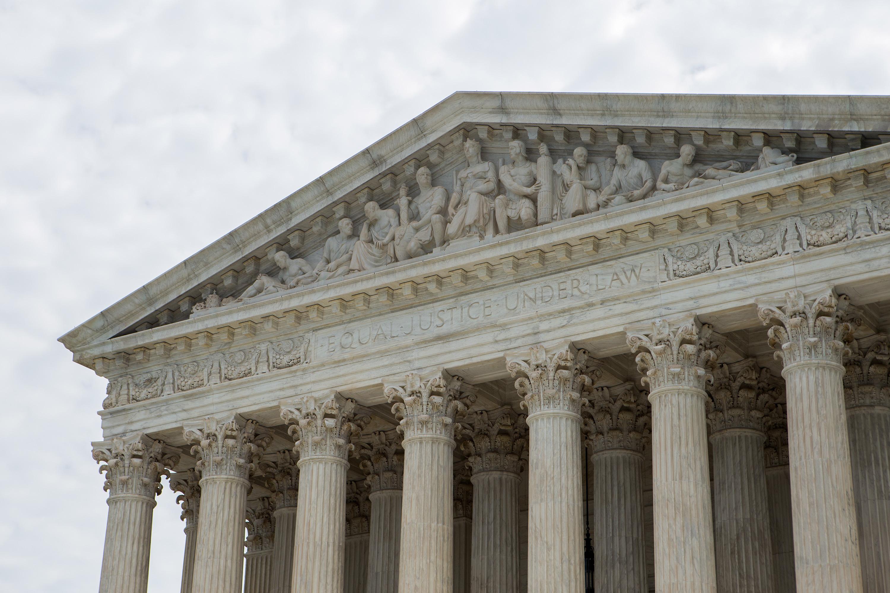 2017-08-03-supremecourt-ljdoyle-008