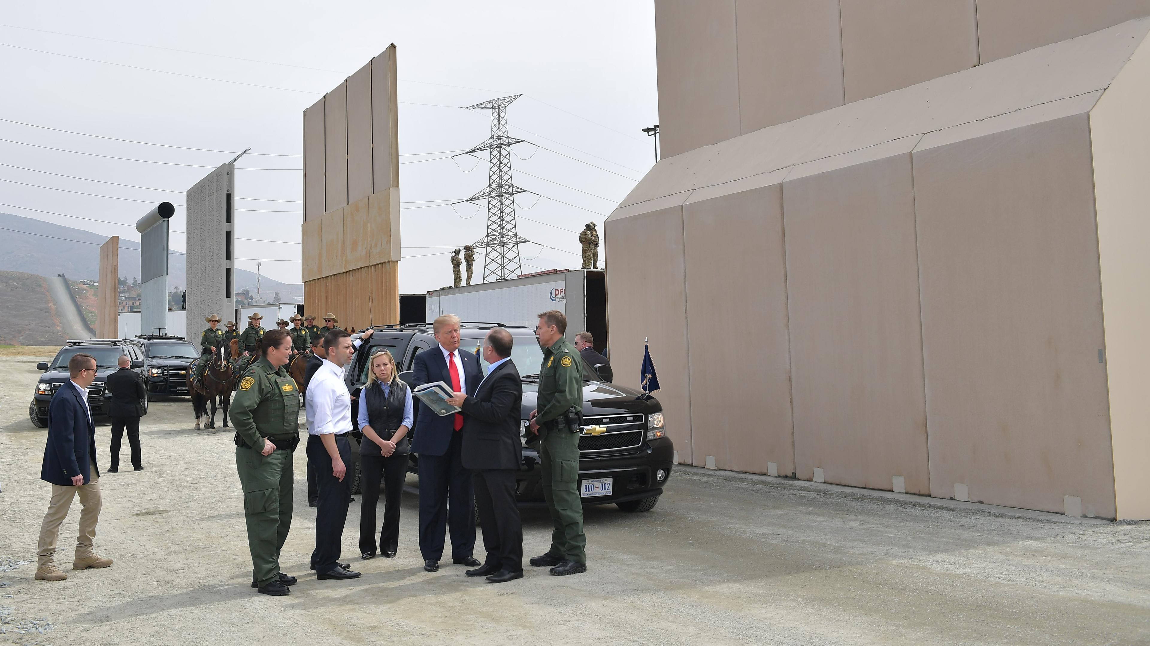 gettyimages-931525964trumpwall