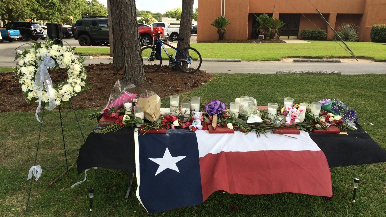 turner-memorial-table-wide