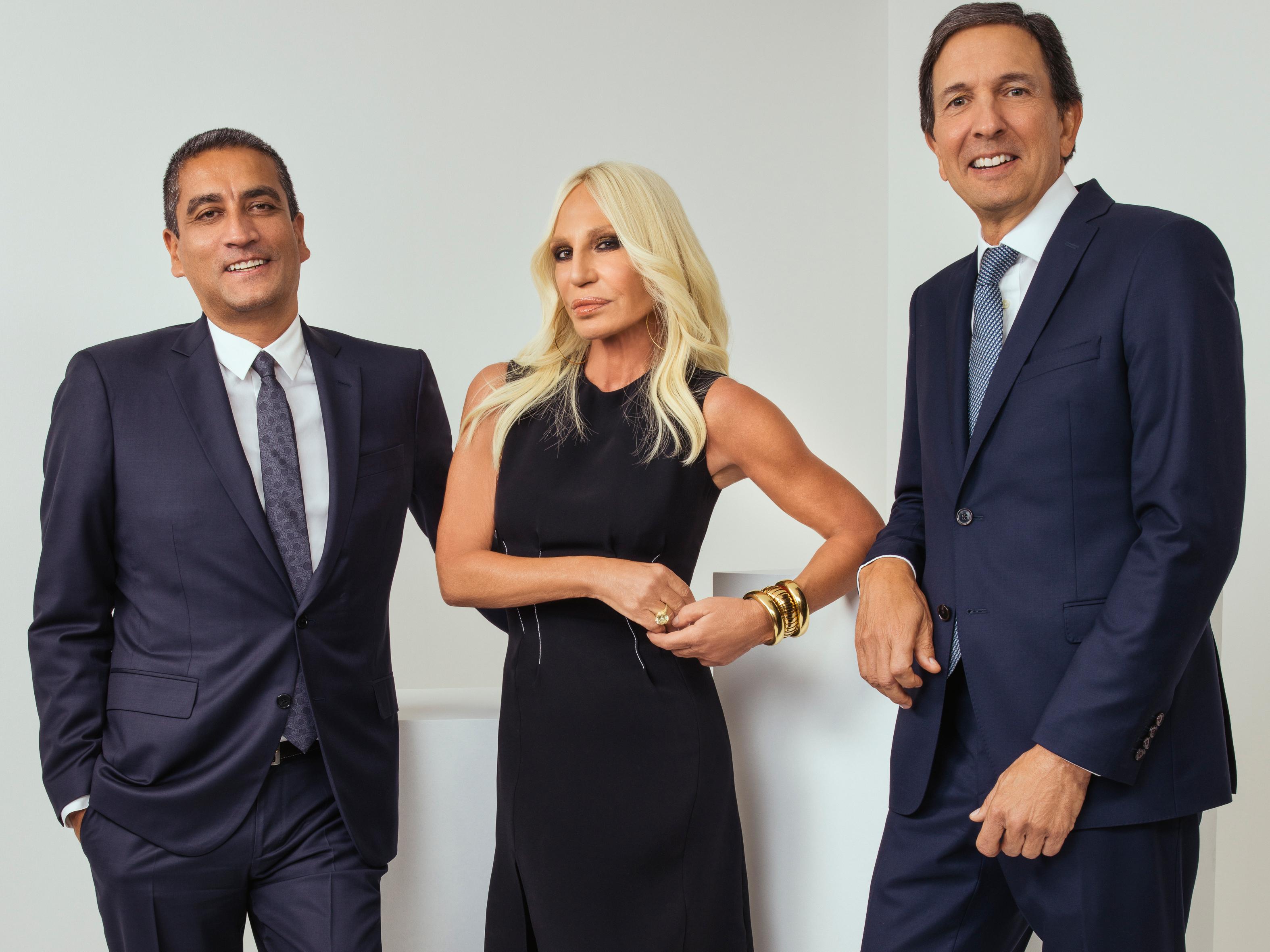versace-group-photo