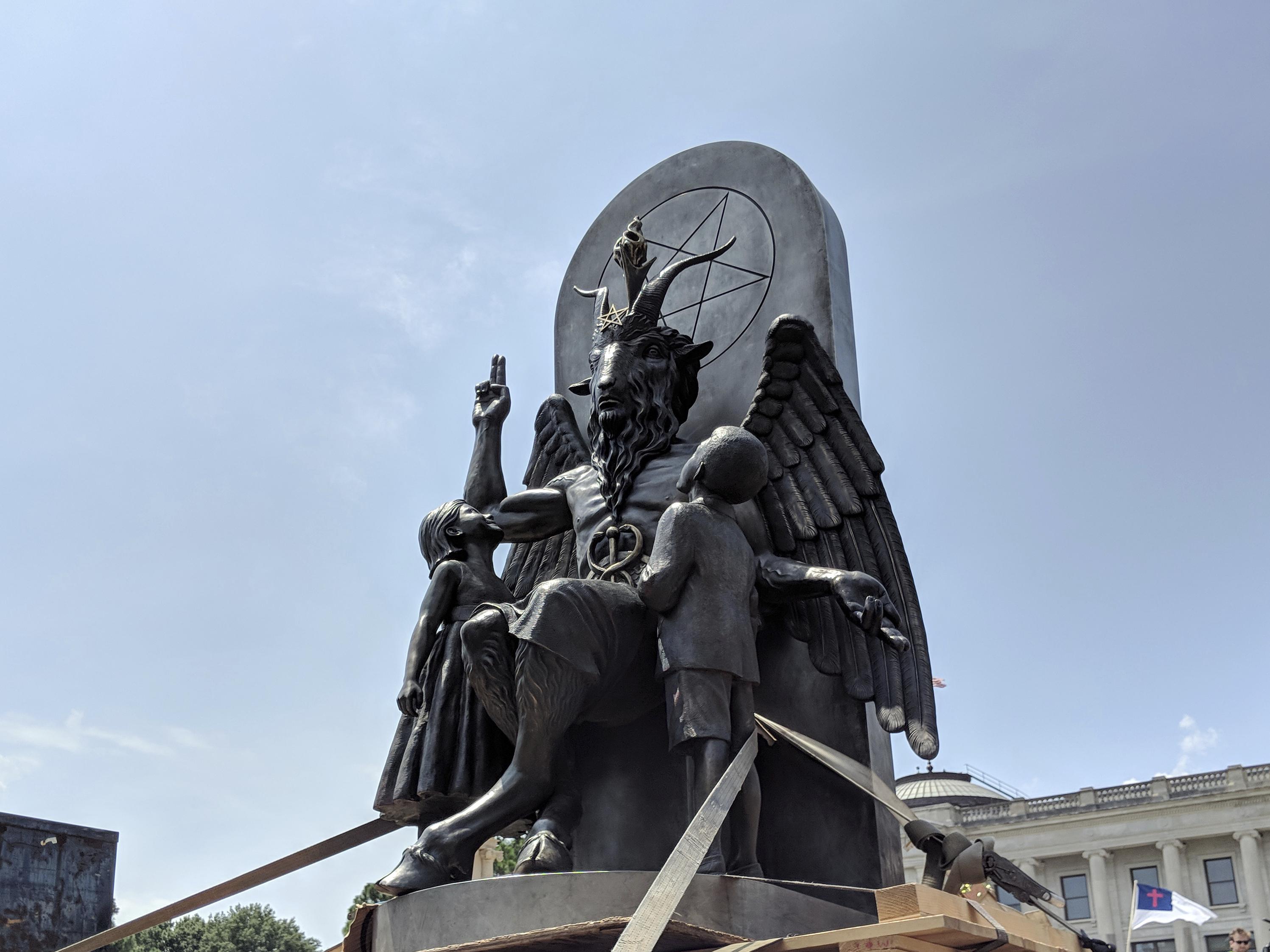 ap_18228778192238