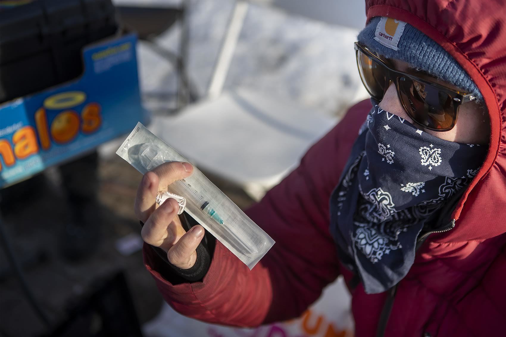 0128_needle-exchange-maine07