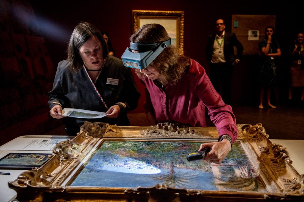 Pamela Skiles oversees Felicitas Klein's inspection of Villas at Bordighera.