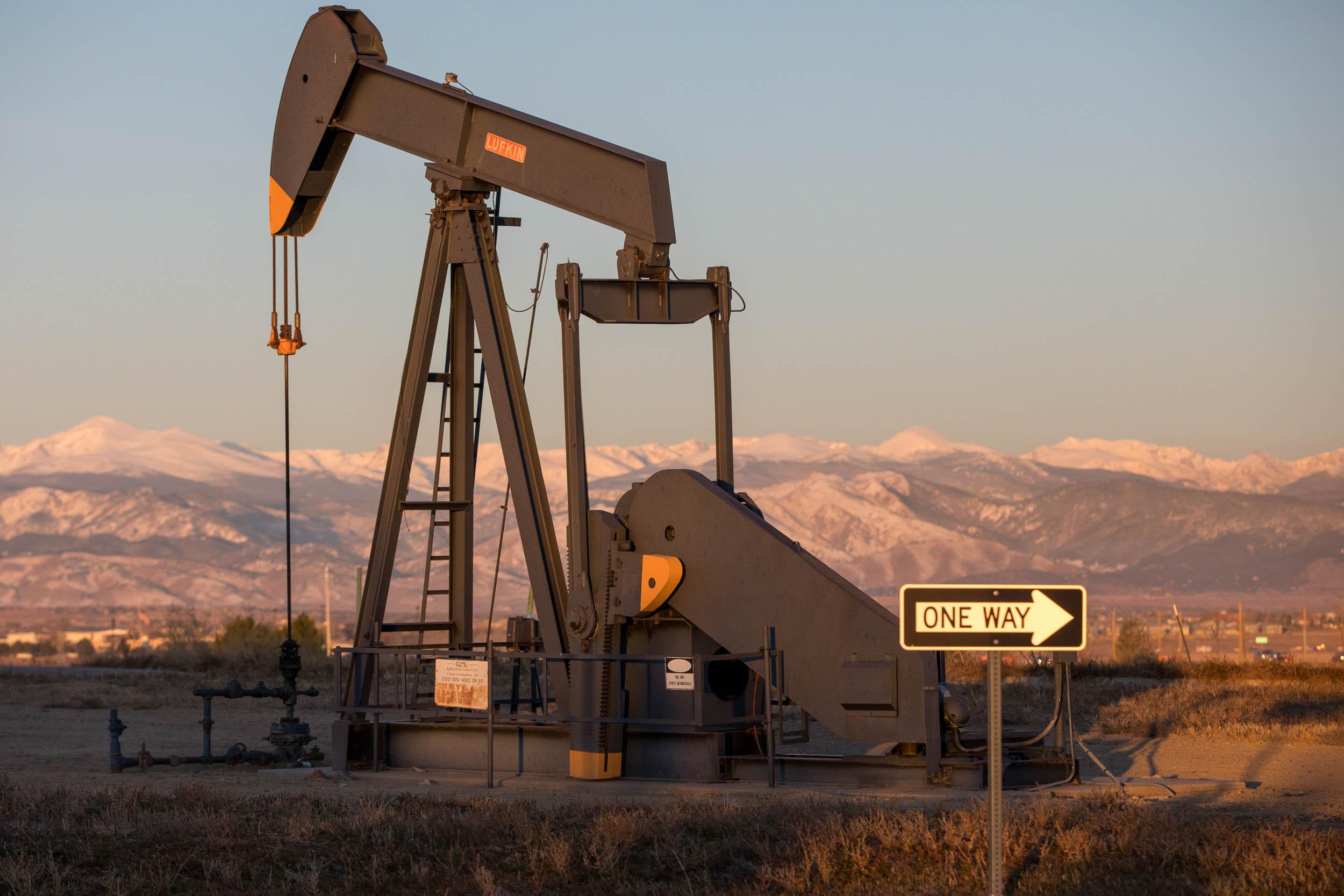 Weld County Oil And Gas Drilling Extraction One Way