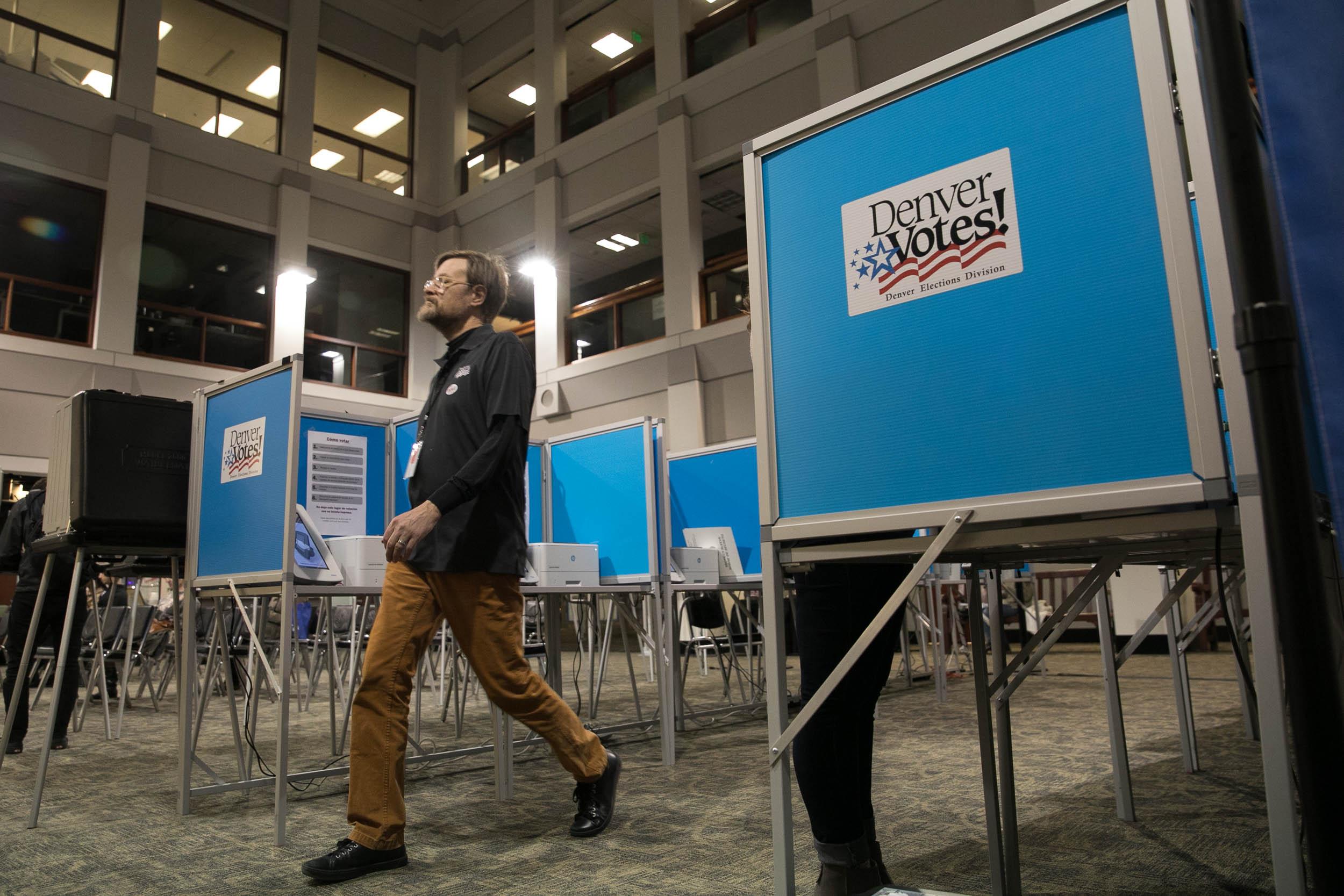 191105 ELECTION DAY PM VOTING DENVER