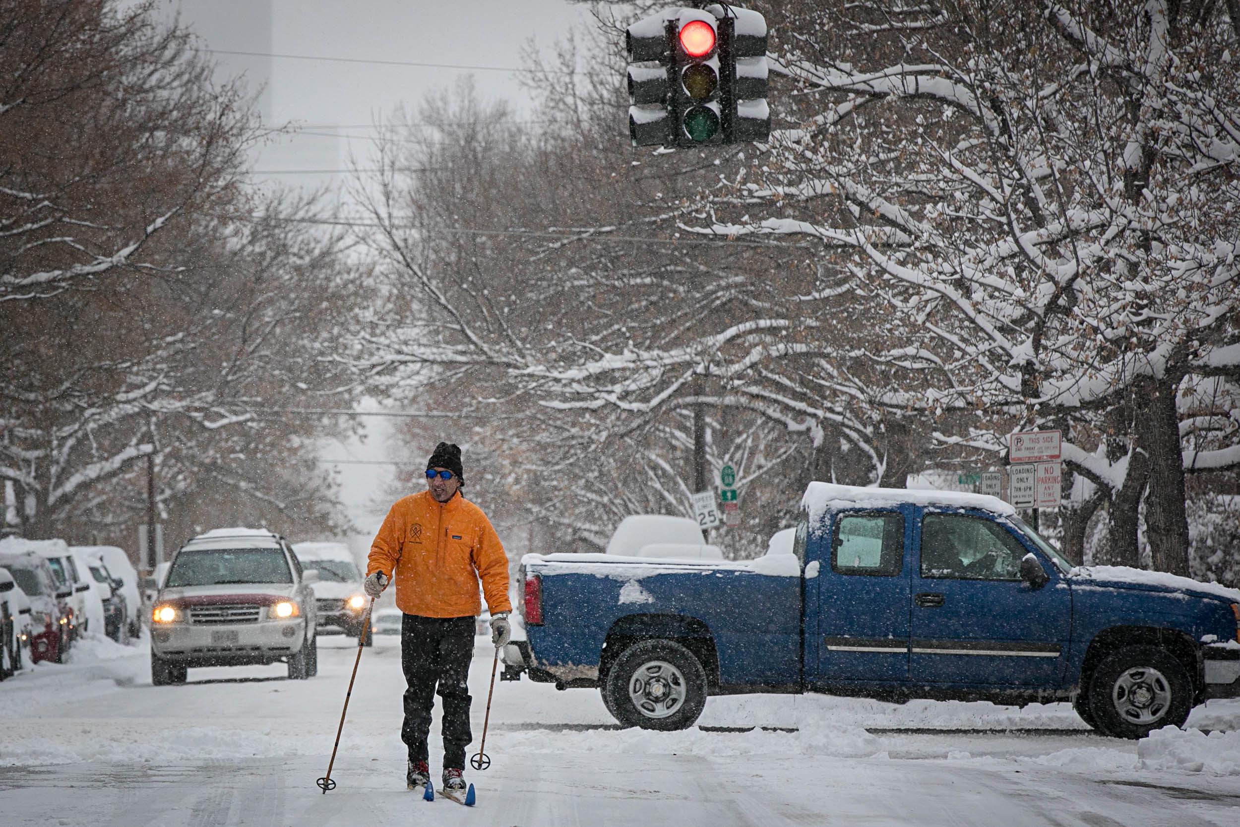 191126 DENVER SNOWSTORM