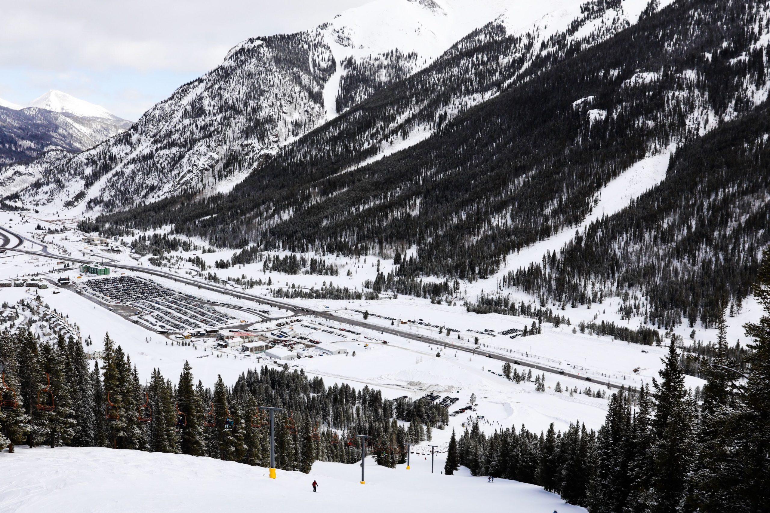 Copper Mountain parking lots partially empty
