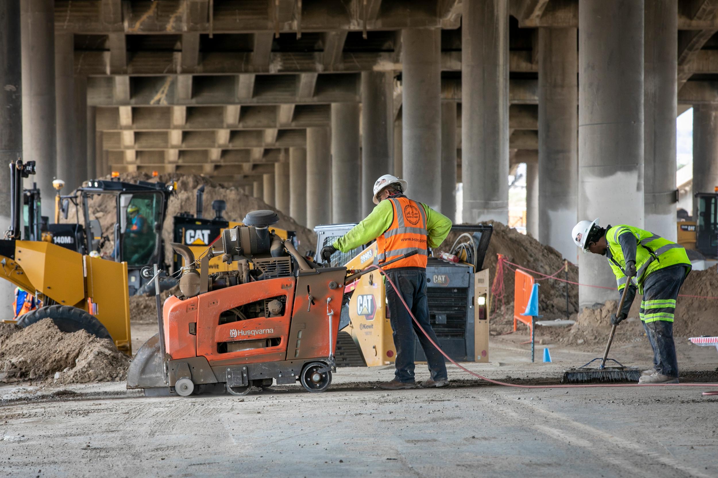 Workers on the Central 70 project