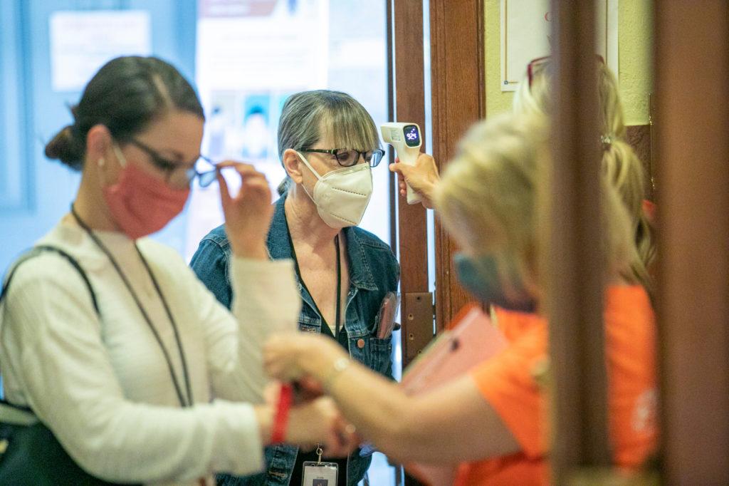 2020 Legislature Health Screening Face Mask Wrist Band