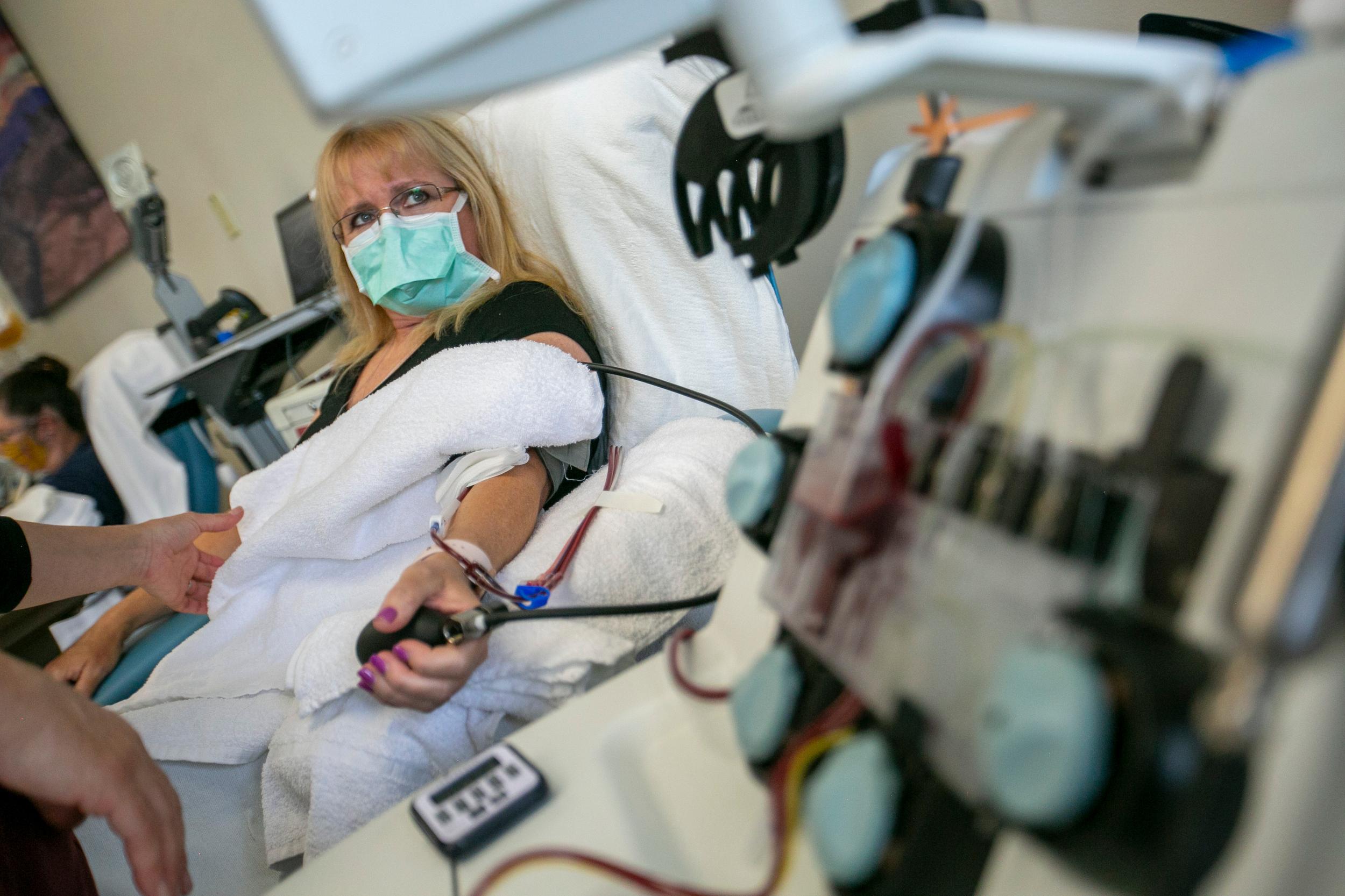 COVID-19 Survivor Julie Christen Doinates Plasma In Fort Collins