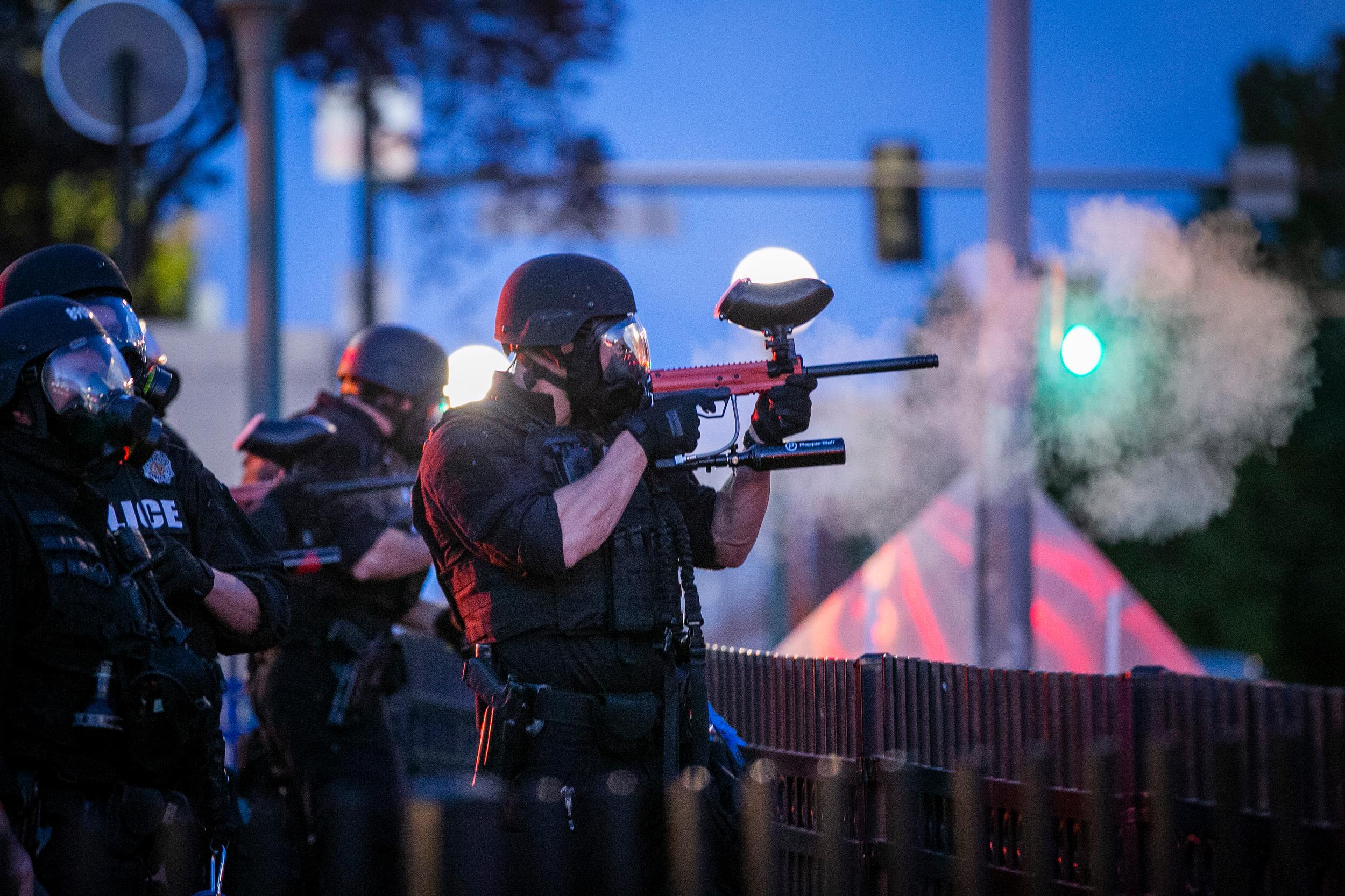 FLOYD-PROTEST-POLICE-FIRE-PROJECTILES