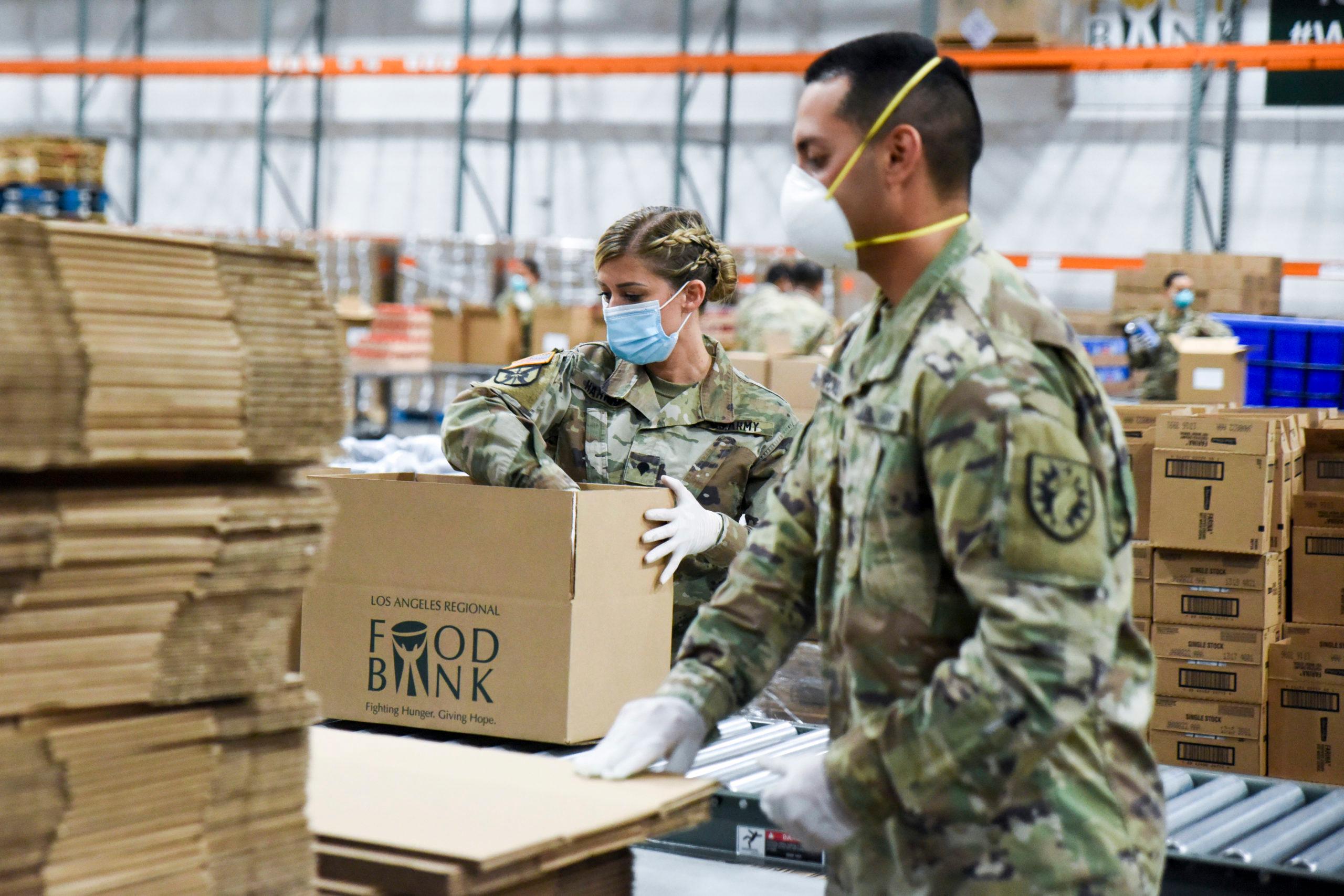 Soldiers assemble emergency kits at LA Regional Food Bank