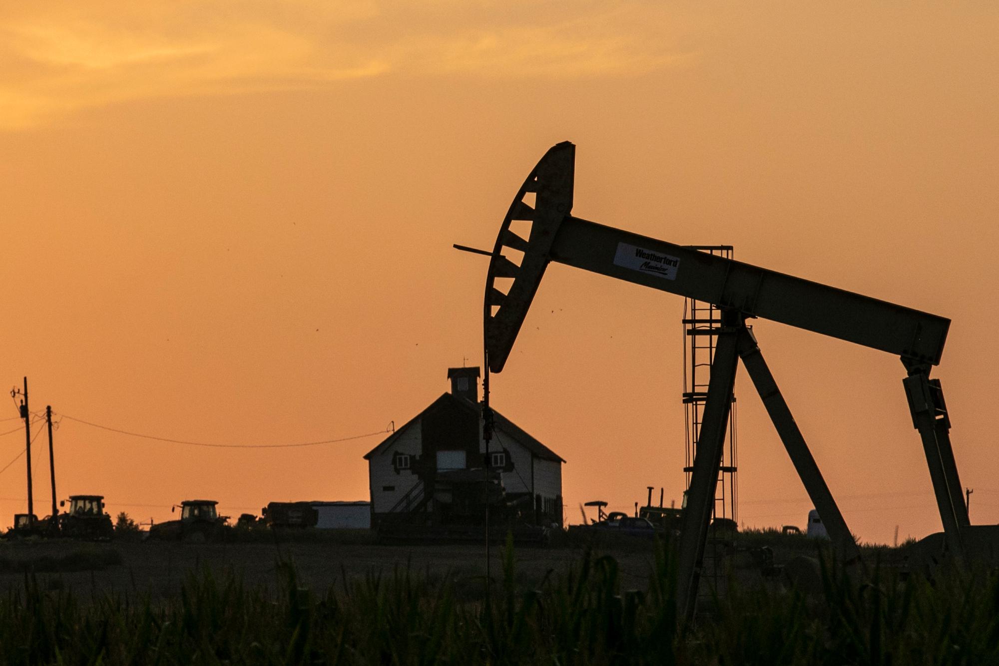 OIL PUMP JACK WELD COUNTY