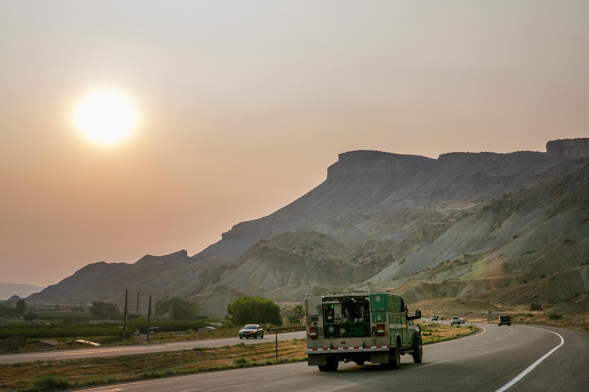 WILDFIRE SMOKE HAZE INTERSTATE 70 PALISADE