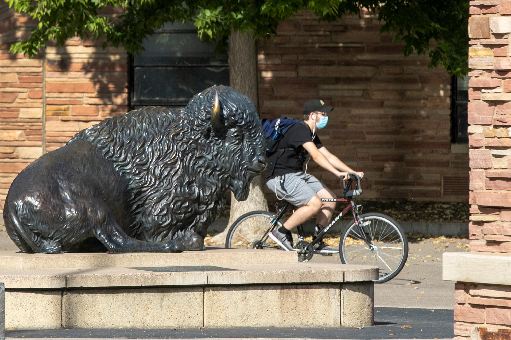 CU BOULDER CAMPUS PANDEMIC LIFE