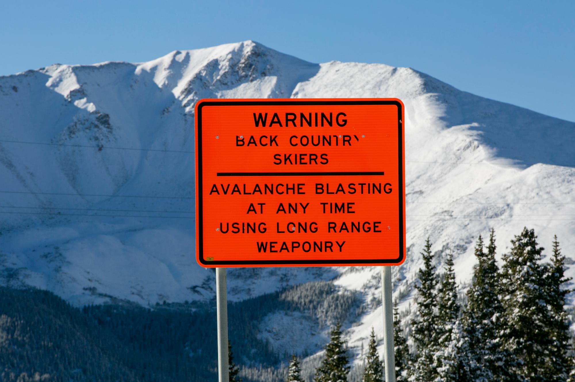 SNOW-OCTOBER-BERTHOUD-PASS-WINTER-PARK-201022