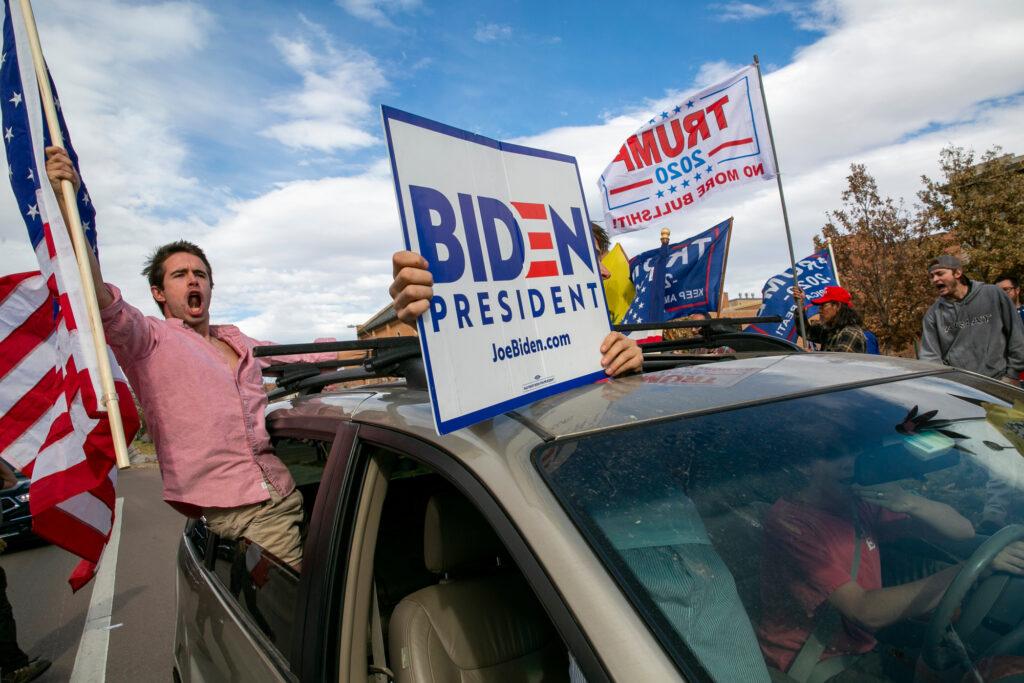 201107-TRUMP-RALLY-COLORADO-SPRINGS