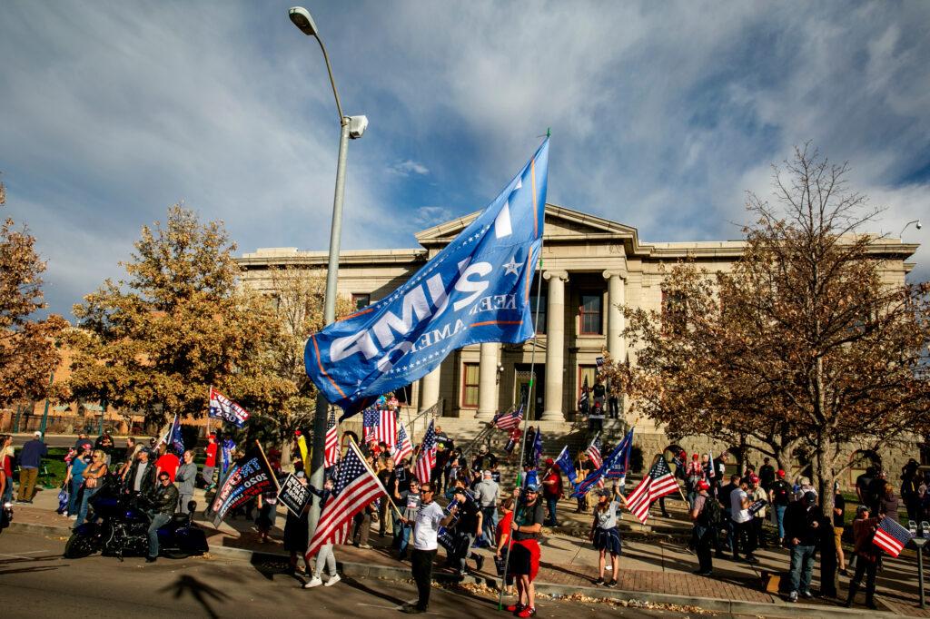 201107-TRUMP-RALLY-COLORADO-SPRINGS