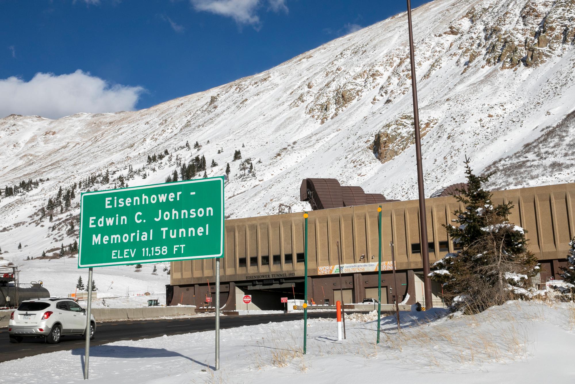 EISENHOWER—TUNNEL-I70-201111