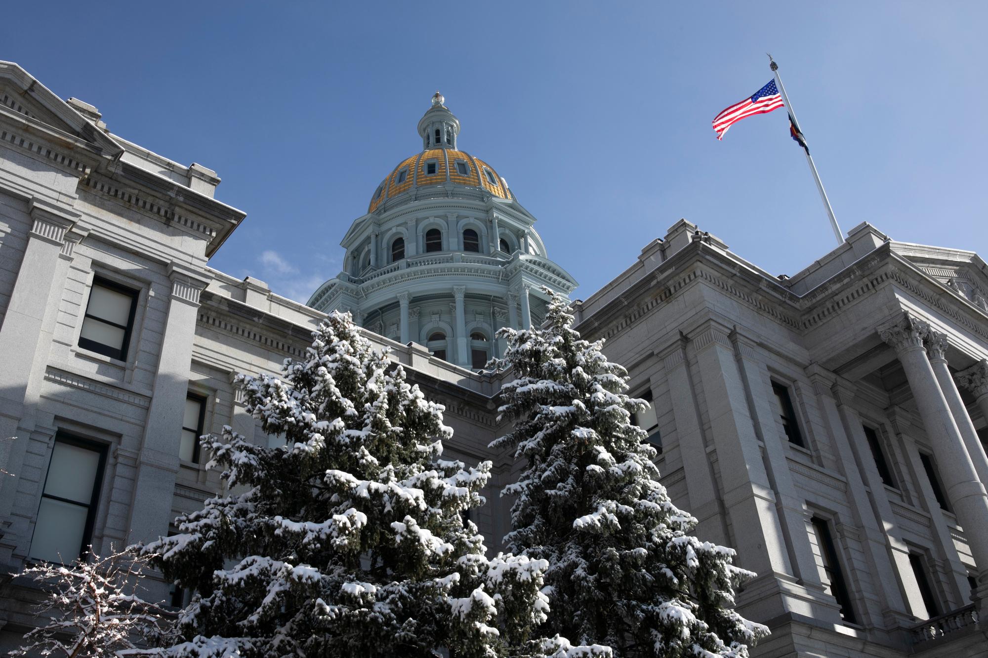 STATE-CAPITOL-201124