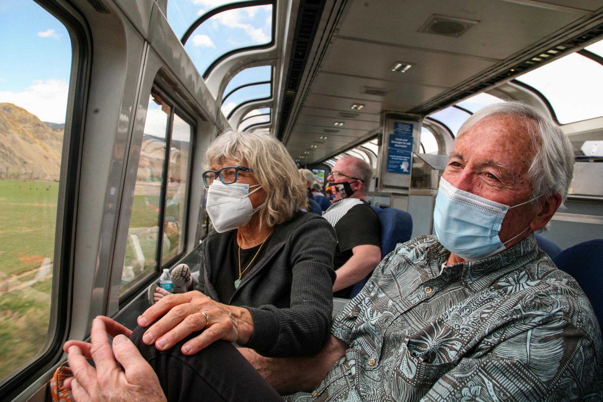 CALIFORNIA-ZEPHYR-AMTRAK-SS-210520